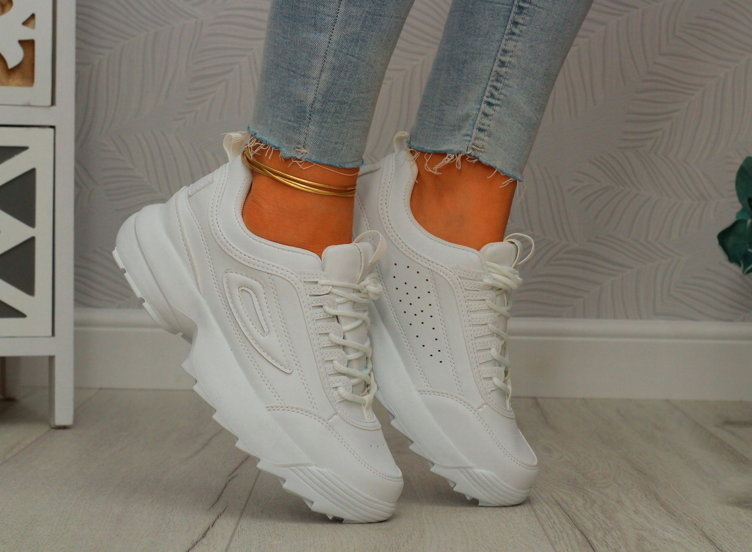 ADIDASY DAMSKIE BUTY SPORTOWE SNEAKERSY LEKKIE Materiał zewnętrzny skóra ekologiczna