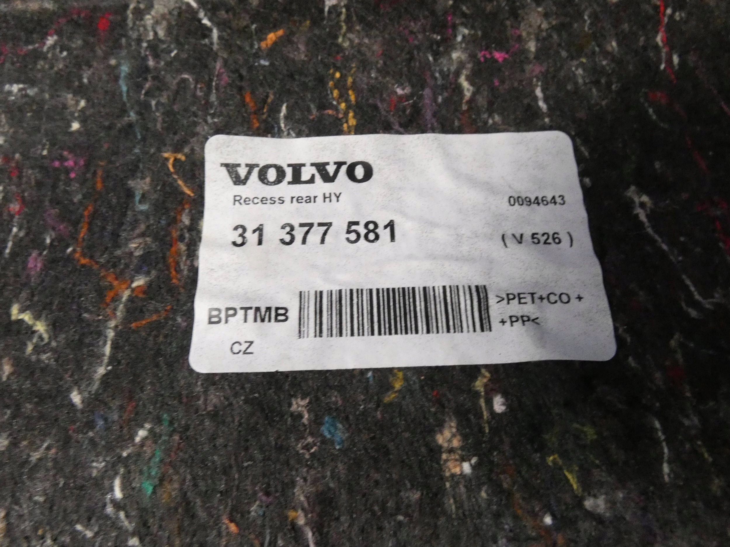 VOLVO XC90 II floor mats boot floor well 7 OSOB