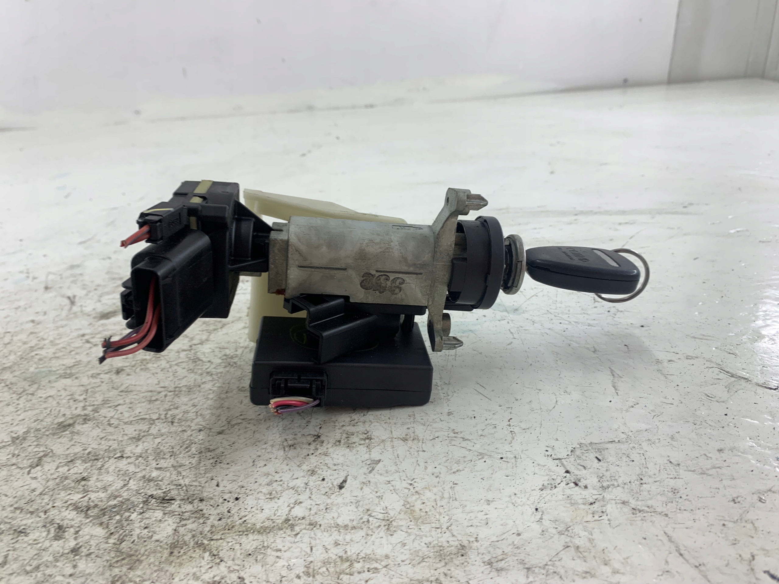 CHRYSLER SEBRING III 2.0 CRD ignition + key 05026164AL