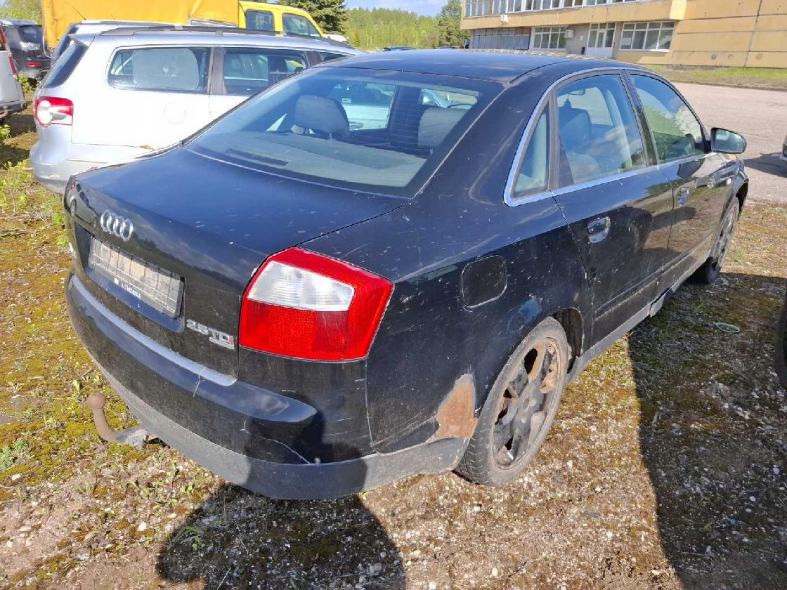 Audi A4 шланг гур руля 2001 2.5л