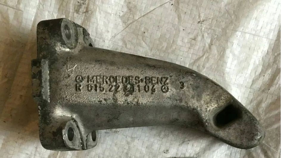engine mount OM616 OM617 left MERCEDES W123 6152231104
