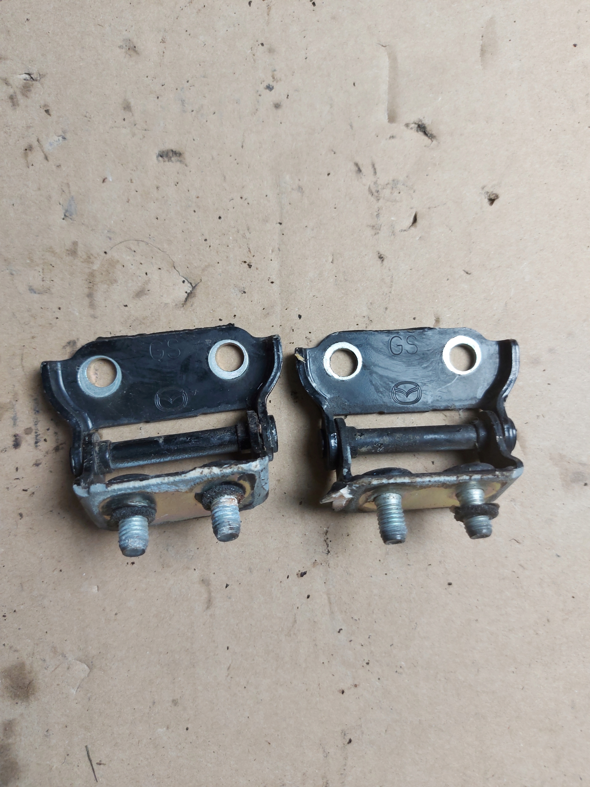 hinge bonnet boot rear part GS MAZDA 6 GH II HB