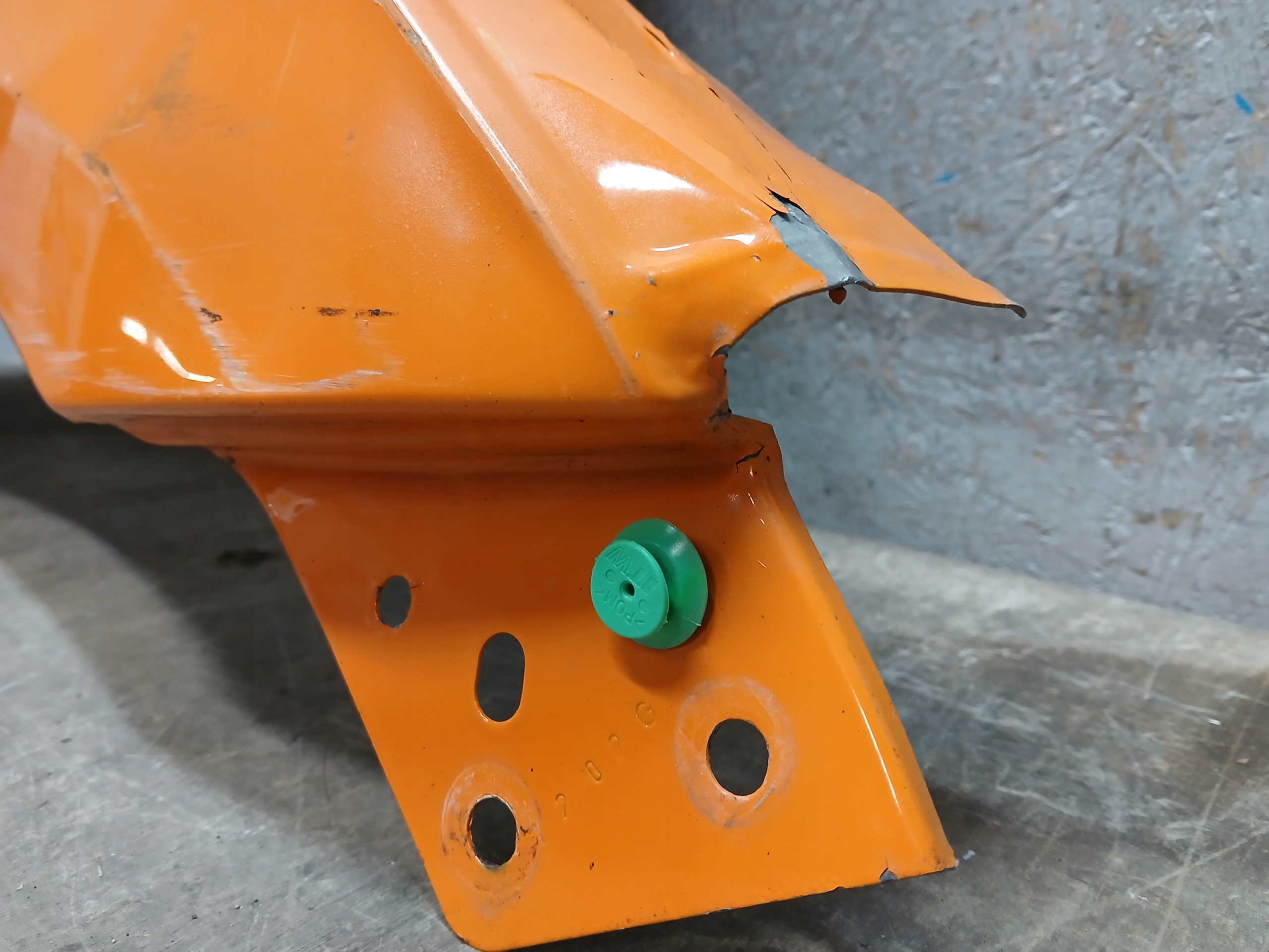 fender front left MERCEDES SPRINTER W907 A907 W910 A910