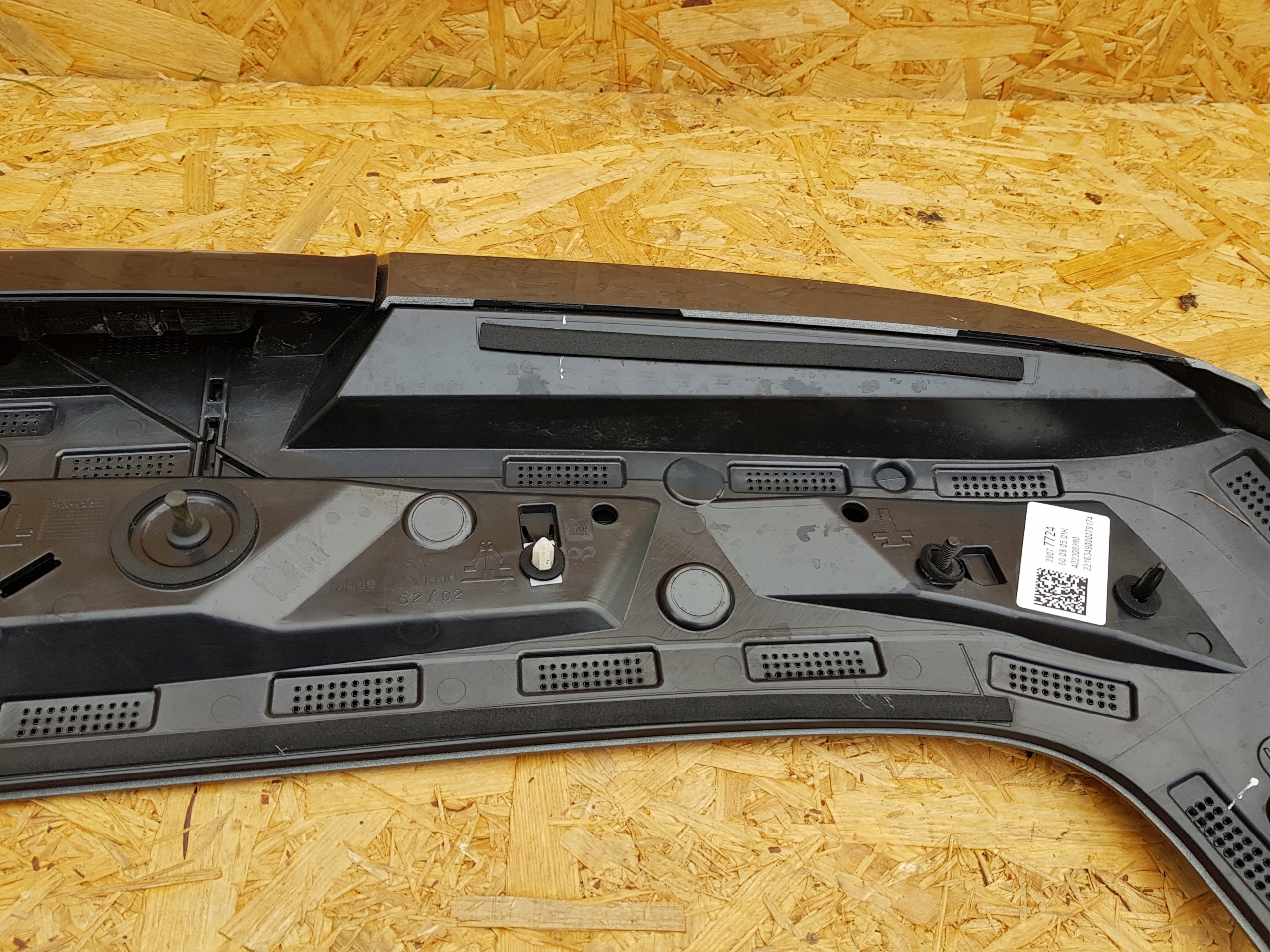 спойлер крышки багажника opel ASTRA K 422308280 1.6л Дизель 81kW 2016