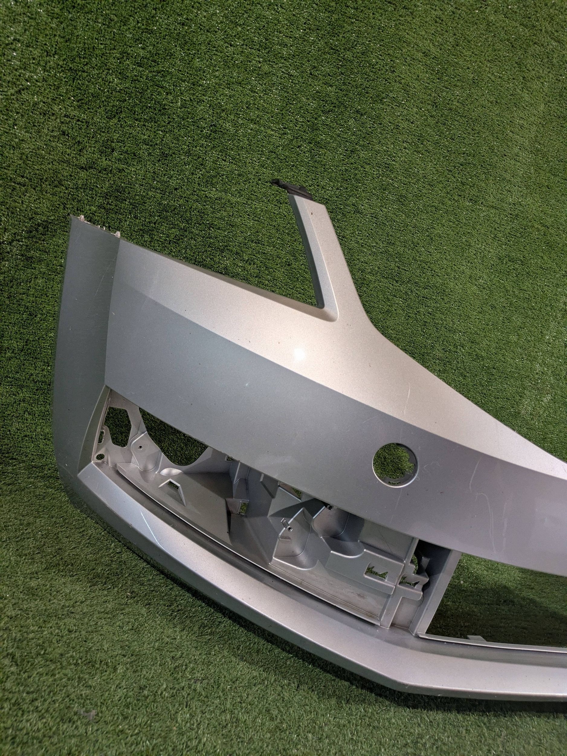 front bumper front SKODA OCTAVIA III LIFT without pdc NR.Z9844