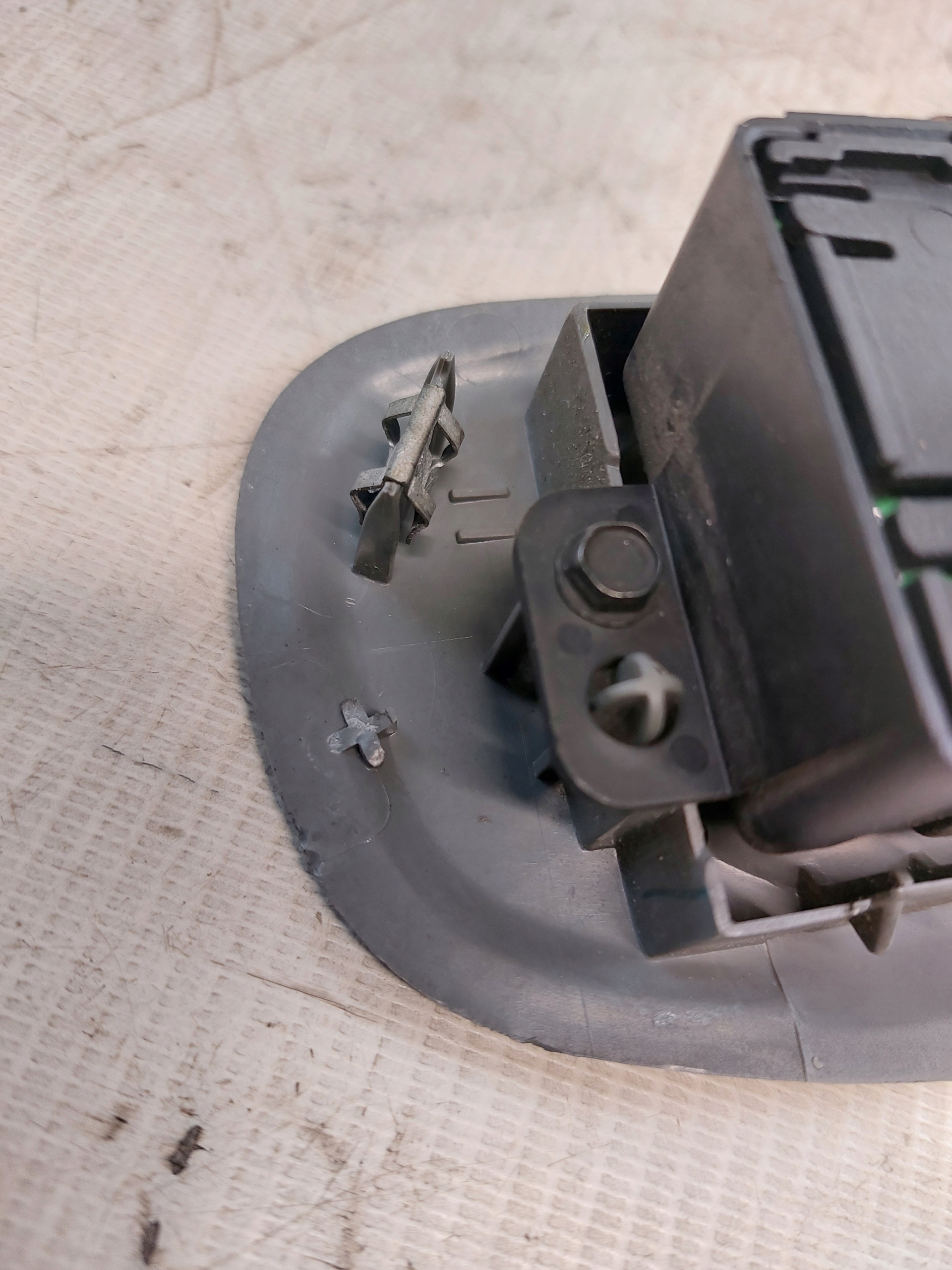 window control switch CHRYSLER VOYAGER IV