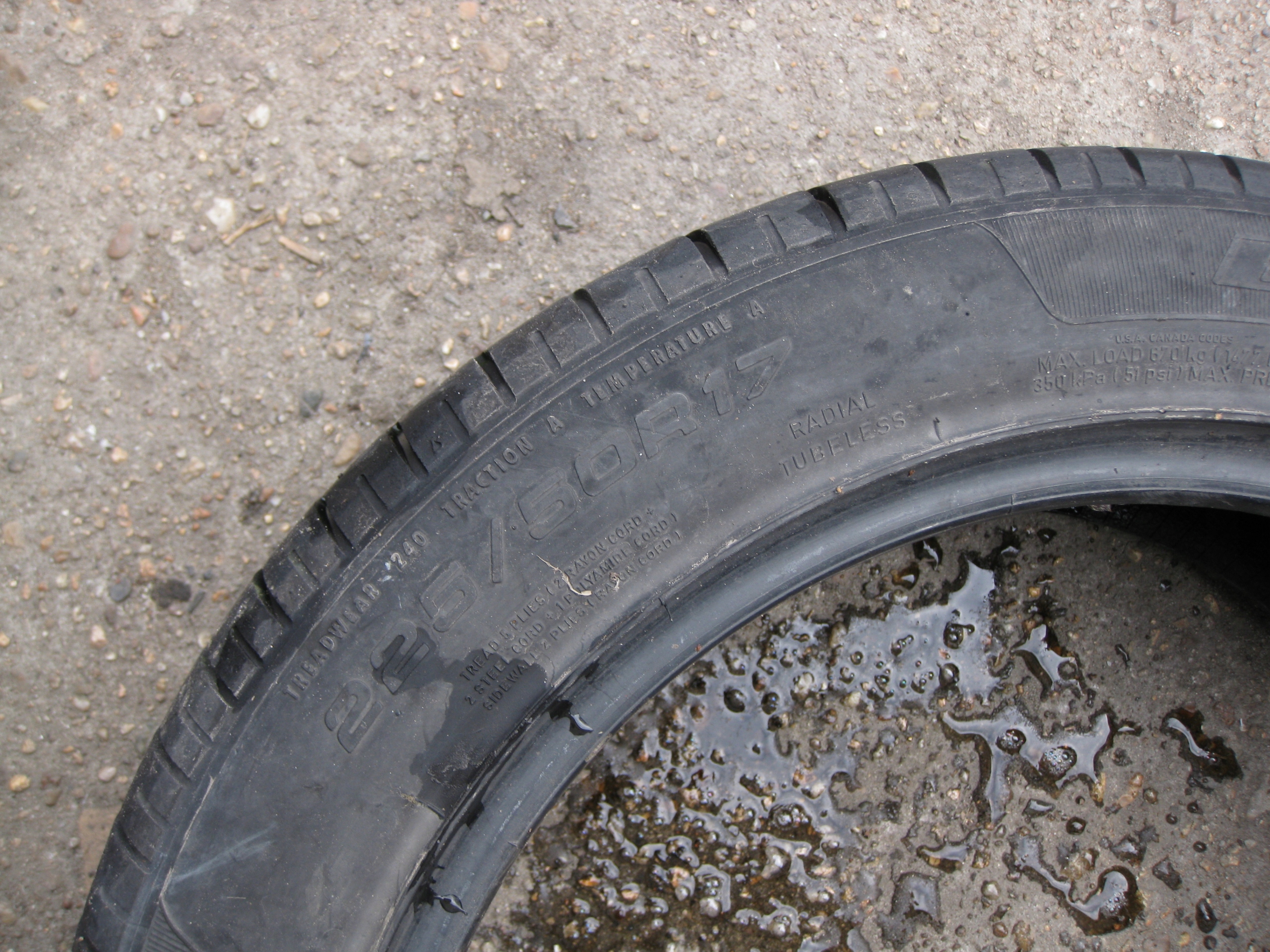 gomma Goodyear Eagle NCT5 225/50/17 LATO