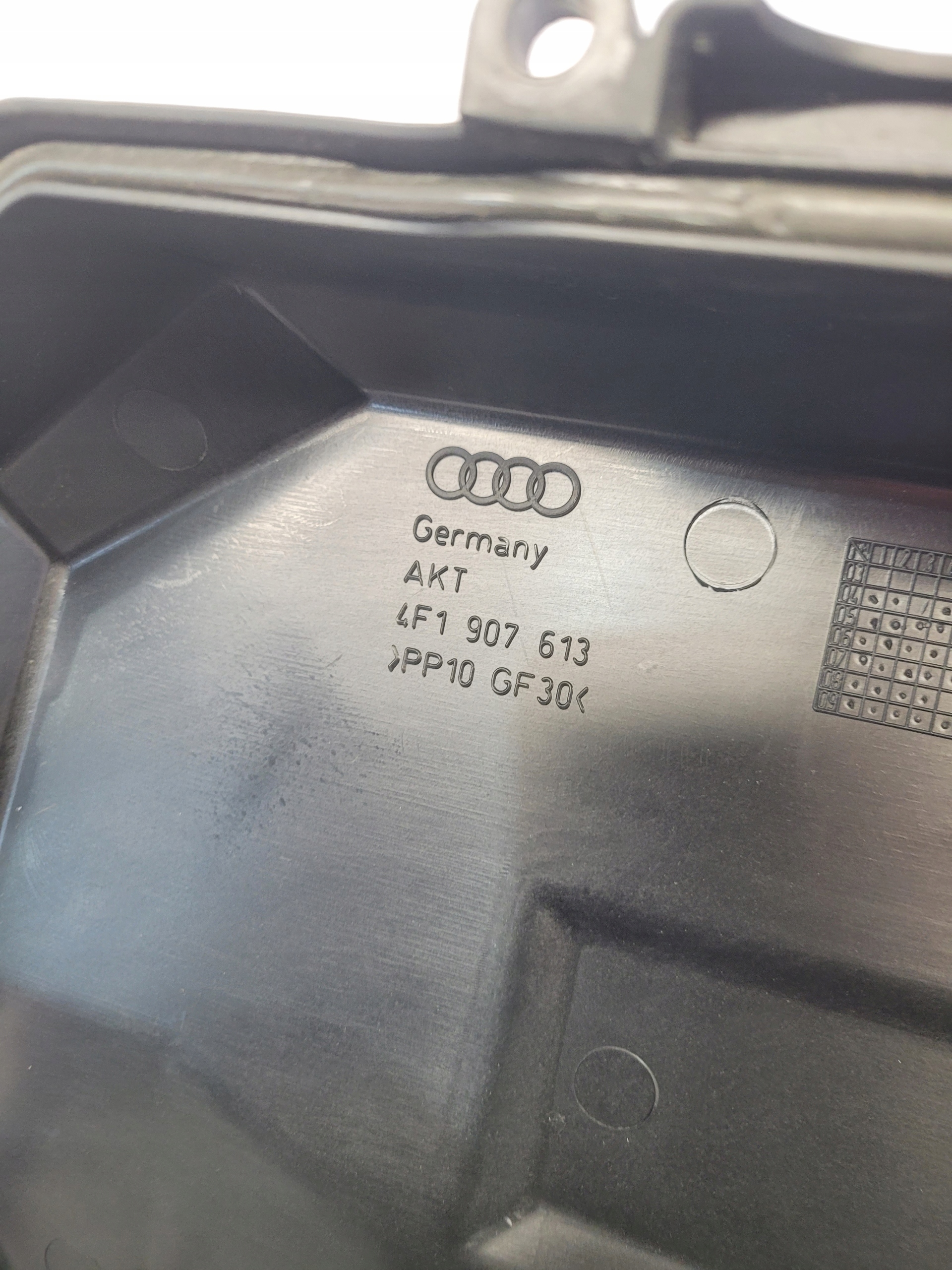 cover compartment cover AUDI A6 C6 4F1907355A