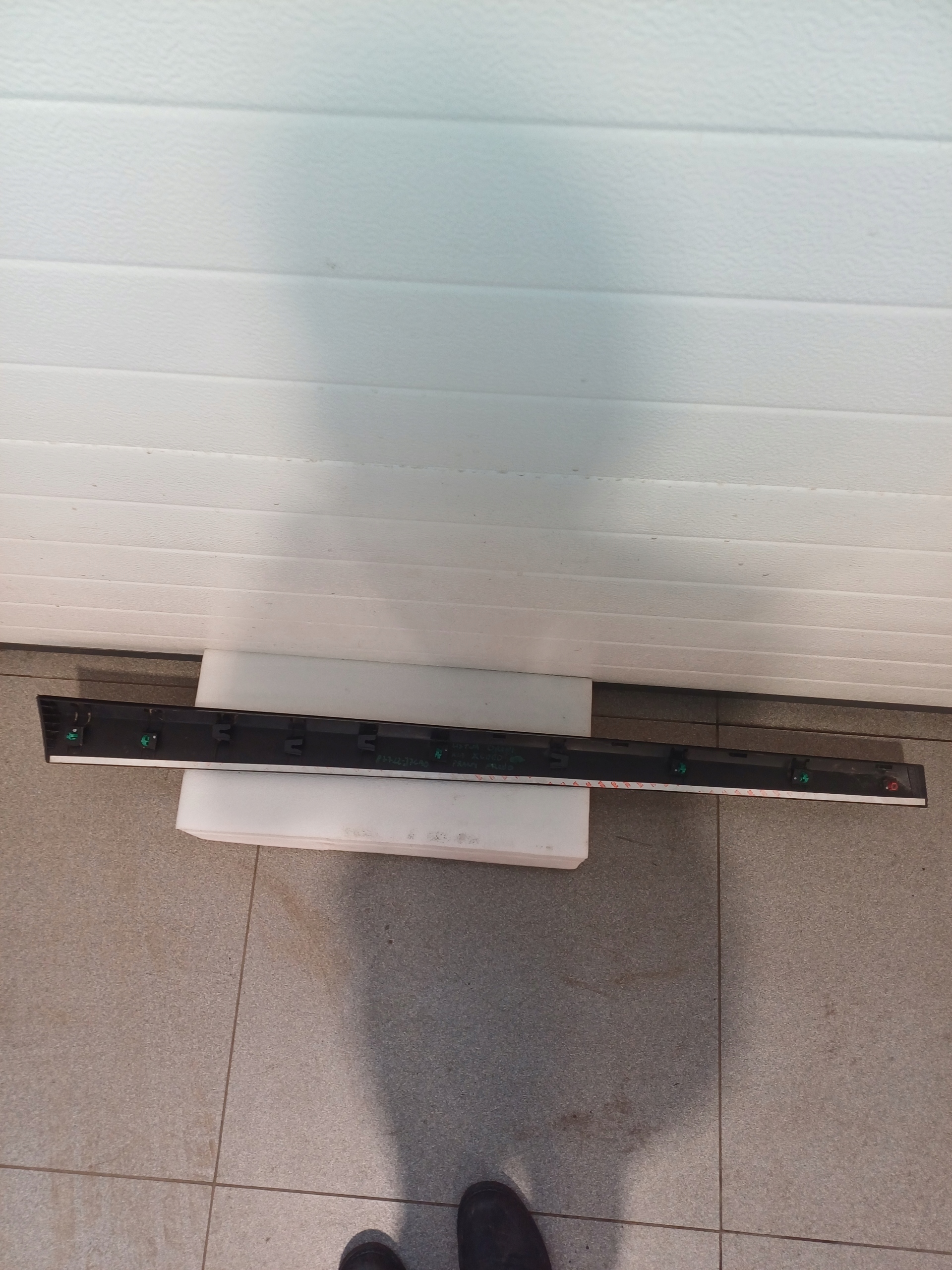 moulding door right front front KIA XCEED 87722-J7CA0