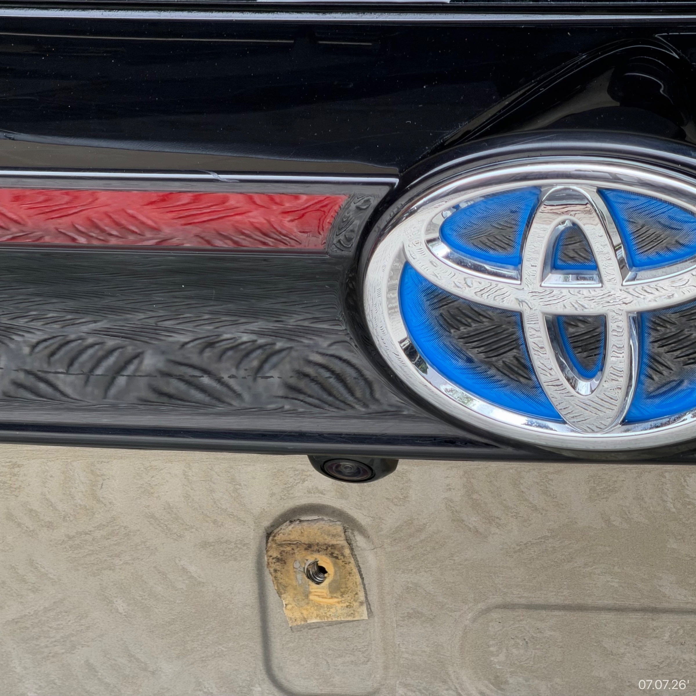 boot doors complete TOYOTA YARIS CROSS 2023 ROK KAMERA
