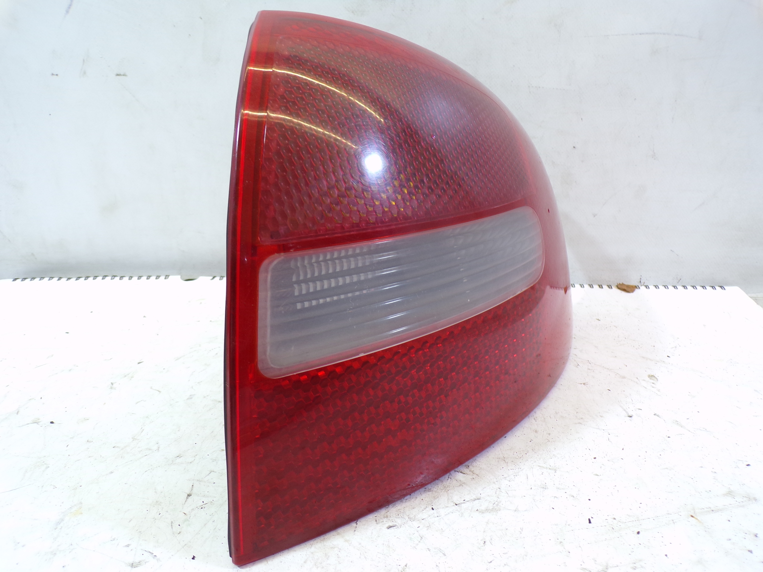 light rear rear part right AUDI A6 C5 LIFT sedan (2)