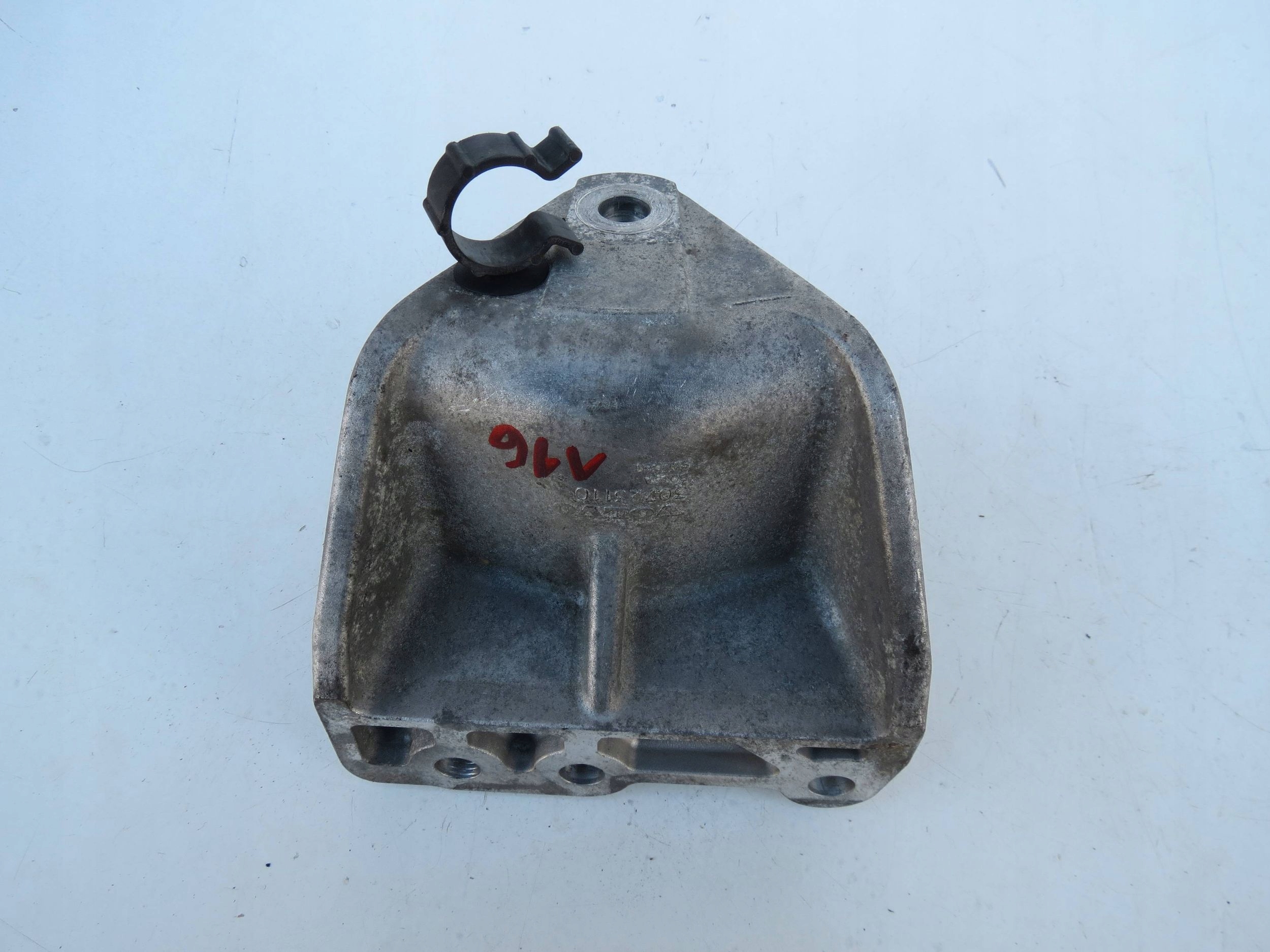 holder engine mount VOLVO S80 II 4.4 V8 30723110