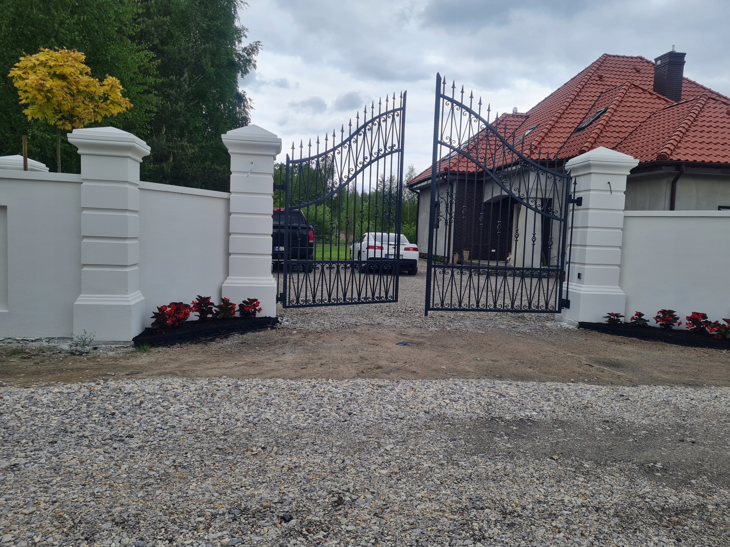 OGRODZENIA DWORKOWE,PRZĘSŁA,SŁUPKI ,BETONOWE Szerokość elementu 40 cm