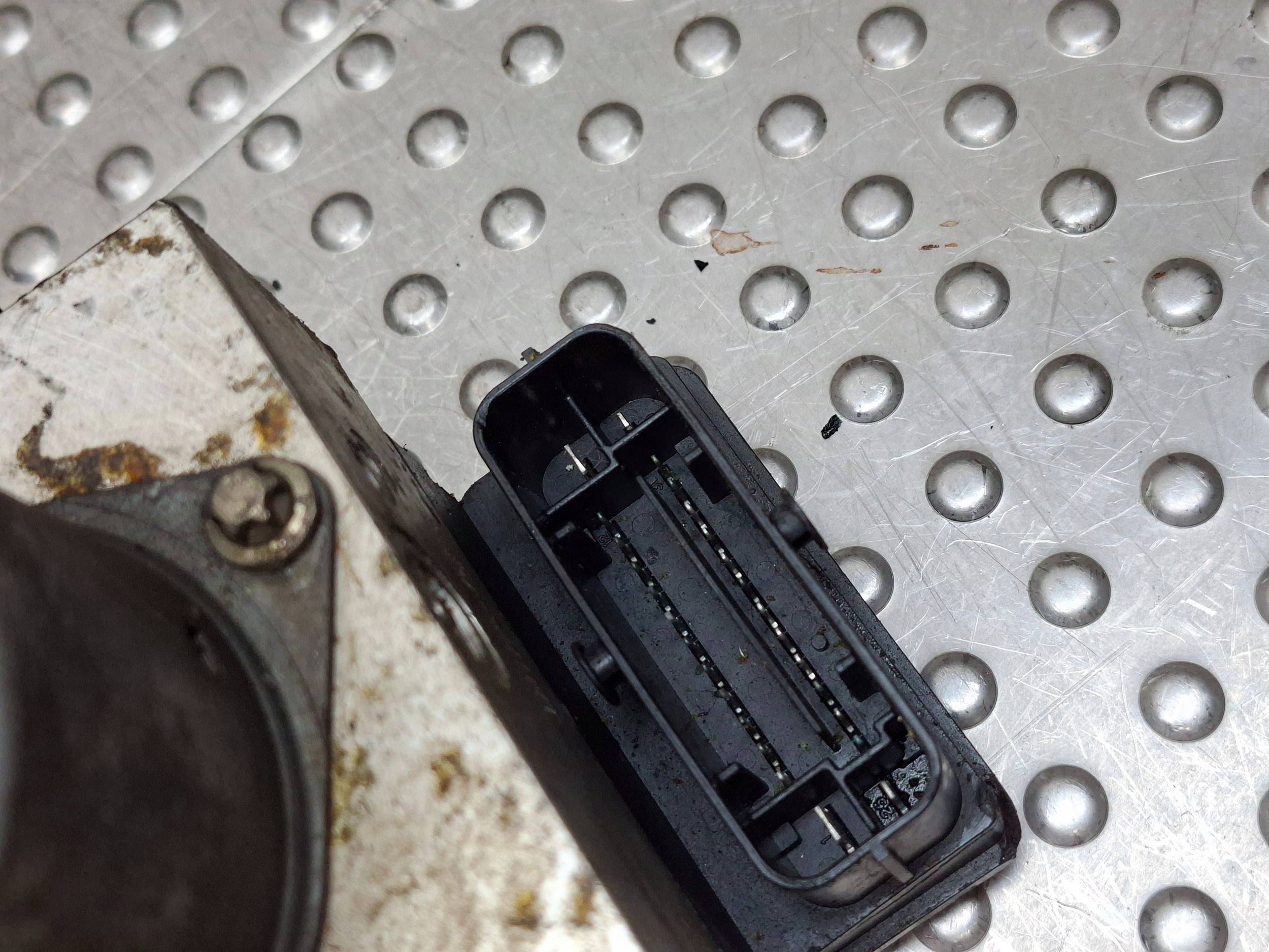 pump control unit ABS MG MG4 EV 22- 10046554 54085858G