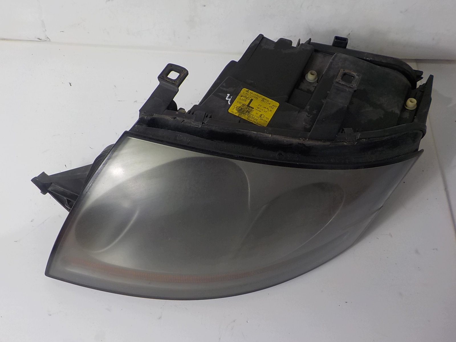 AUDI TT and 8N XENON light left front front UK 8N0941003BN