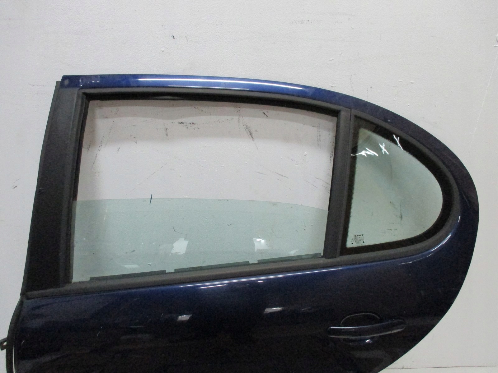 door left rear. SEAT TOLEDO 1M0