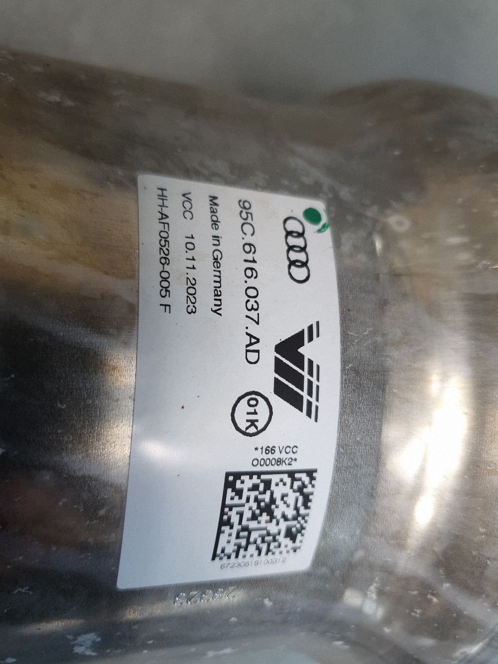 Audi SQ6 e-tron tlumič pneumatický levý předek 95C616037AD