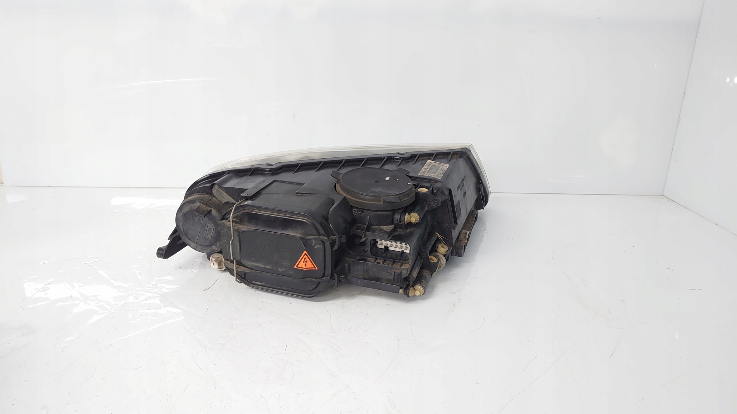 light left front XENON VW TOUAREG 7L EUROPA 7L6941015BB