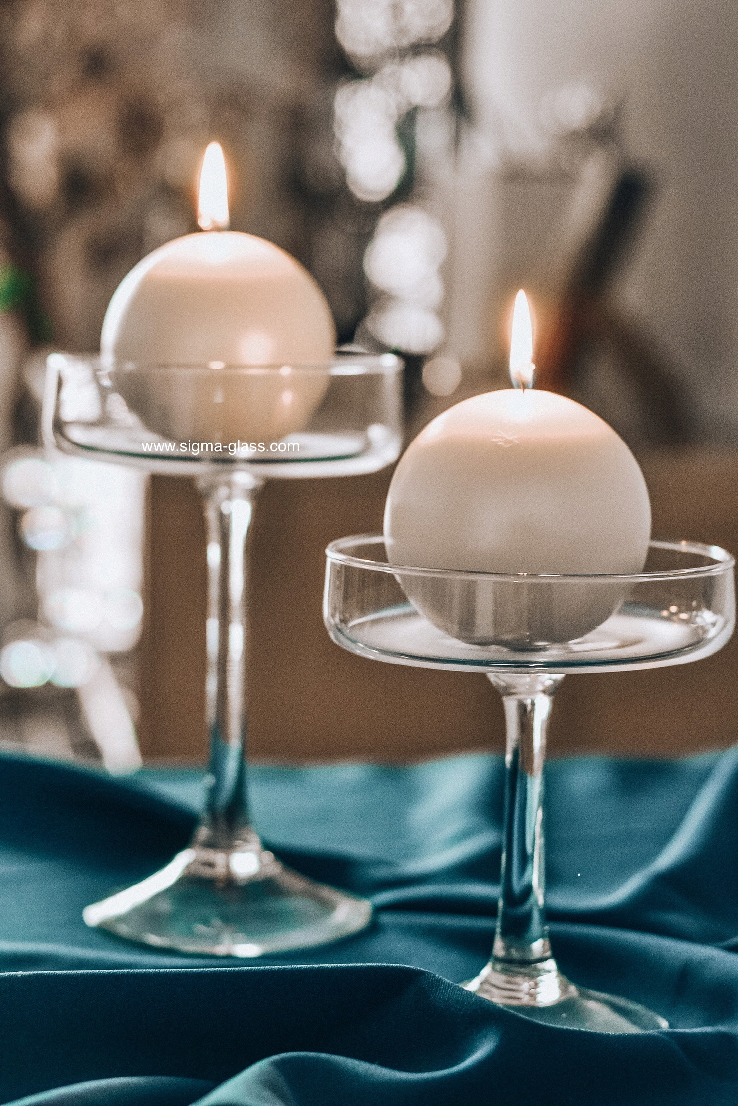 SZKLANY ŚWIECZNIK NA NÓŻCE NA TEALIGHT 20cm Marka Sigma-Glass