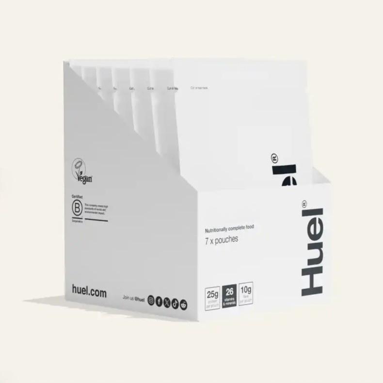 Huel Hot & Savoury makaron z japońskim sosem curry 7 posiłków