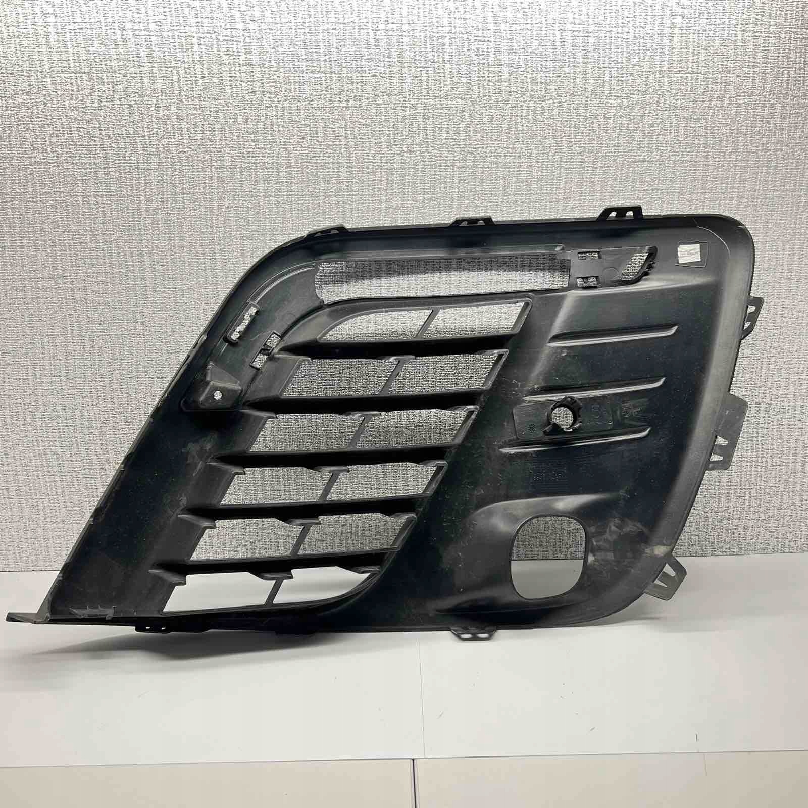 JUMPY EXPERT PROACE TRAVELLER grid of a bumper right front 9811713877