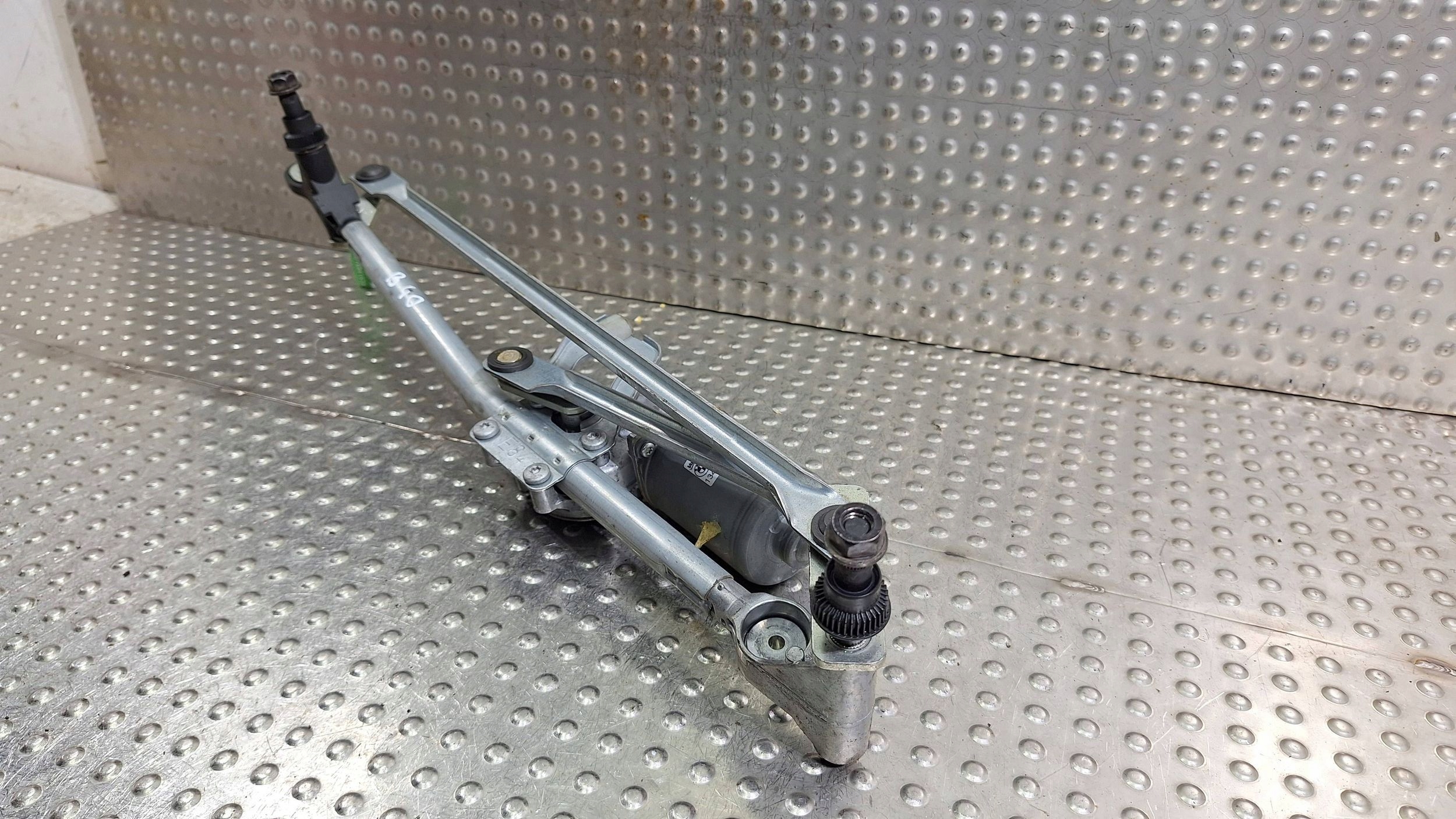 Gestänge Motor Wischer vorne 2992465 BMW X1 E84 EUROPA