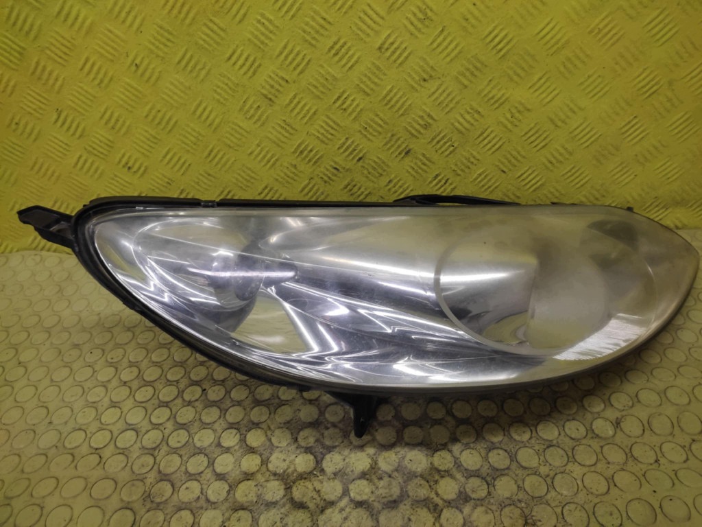 PEUGEOT 407 REFLEKTOR light right front 0301213202