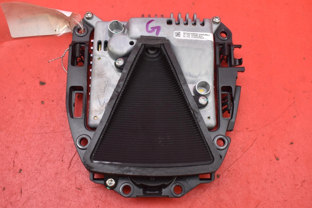 KAMERA front front 1038482-99-K TESLA MODEL S LIFT 16-21