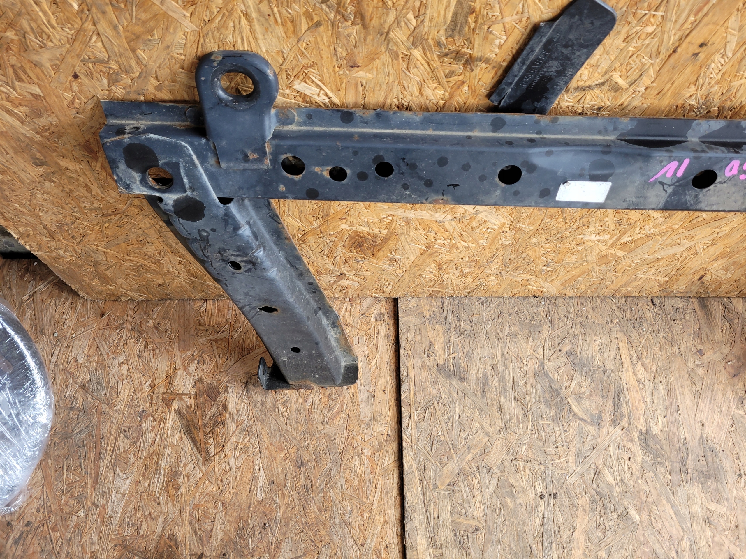 radiator stiffener RENAULT CLIO IV 4