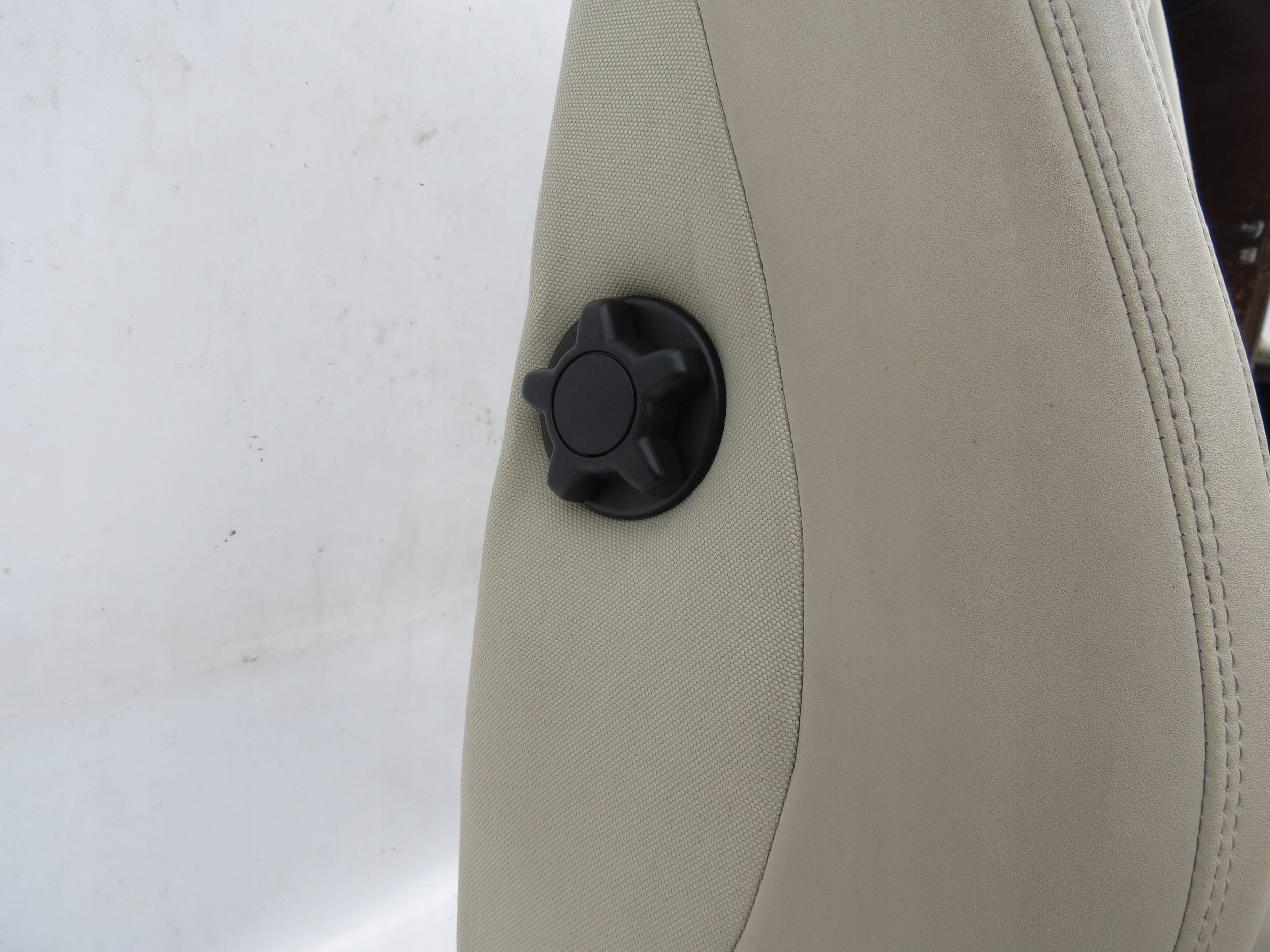 seat left front driver´s VOLVO S60 II V60 and 1731199
