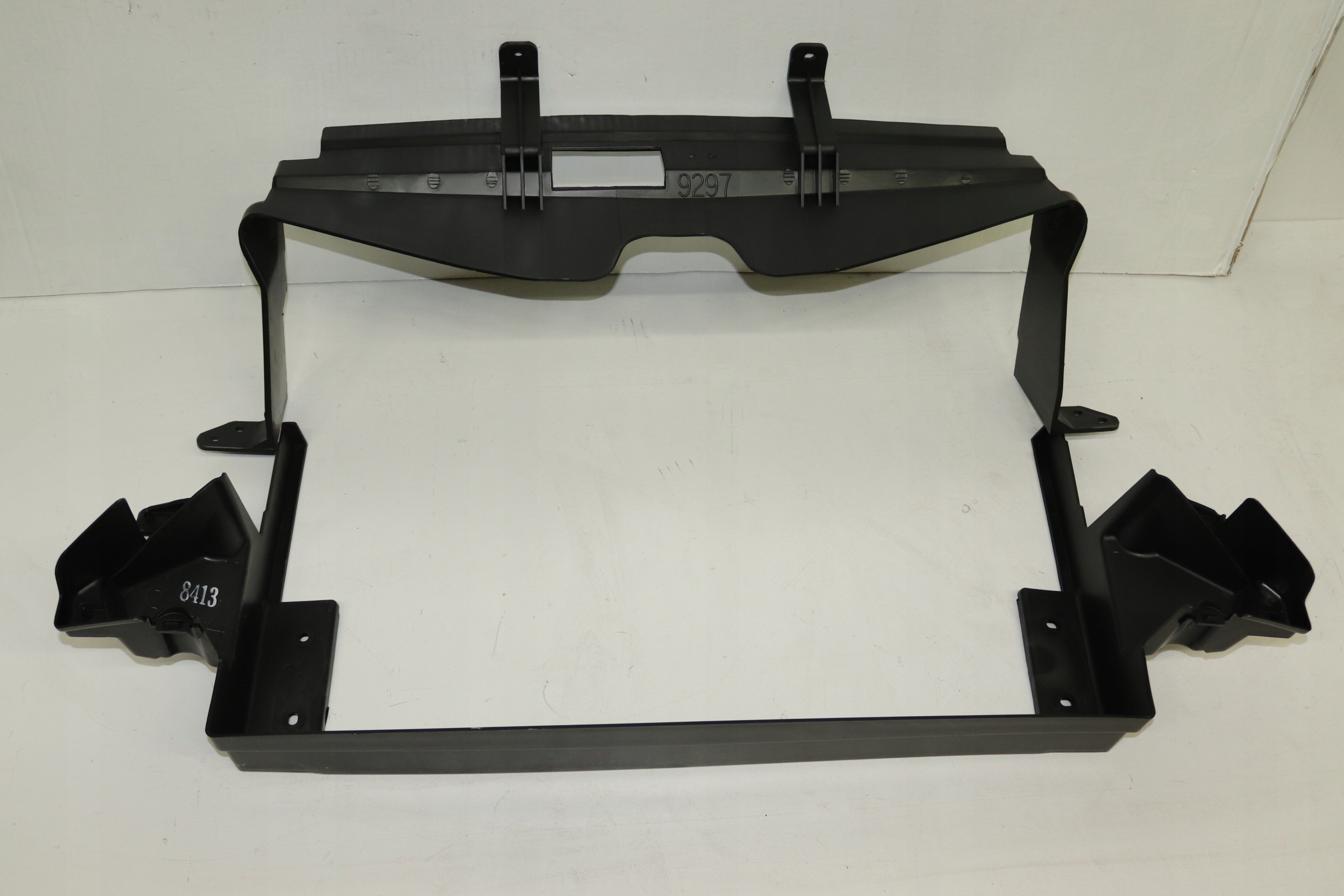 Opel Mokka 13-16 1.7DIESEL Vodicí Vzduchový Kryt 95369297 95368413