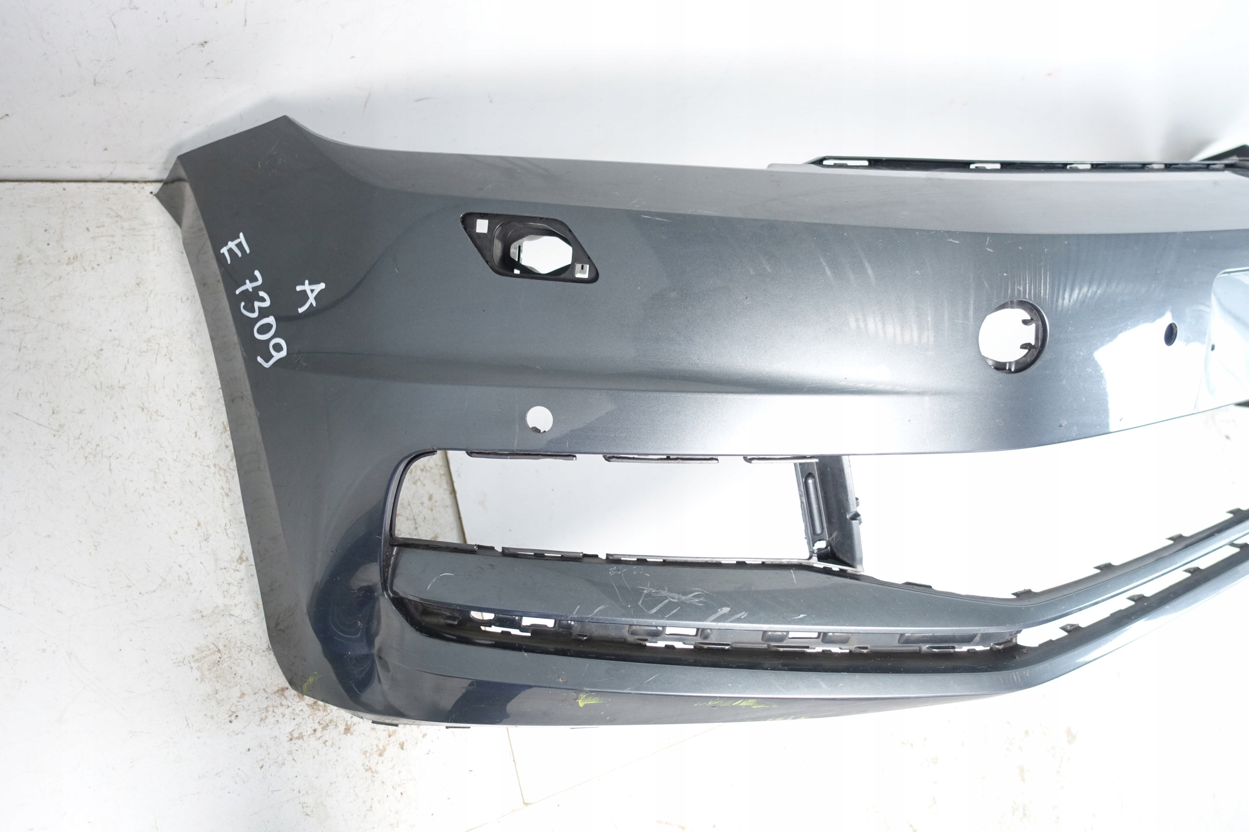 VOLKSWAGEN TOURAN III 5TA bumper front front 2015- 5TA807221AL