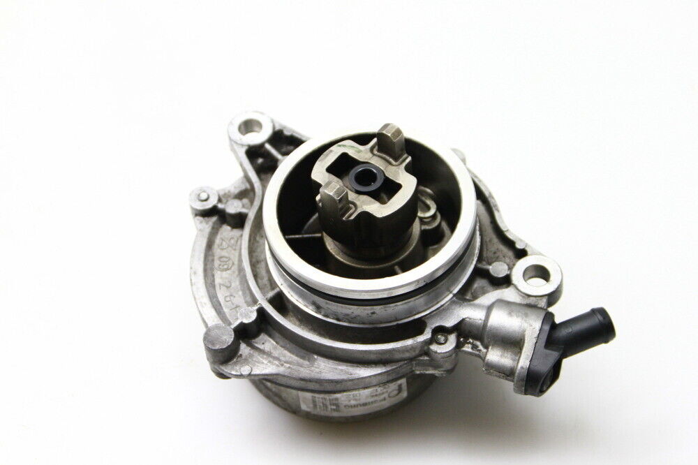 Насос VACUM WAKUM 7791232 700437012 BMW 3.0 N57