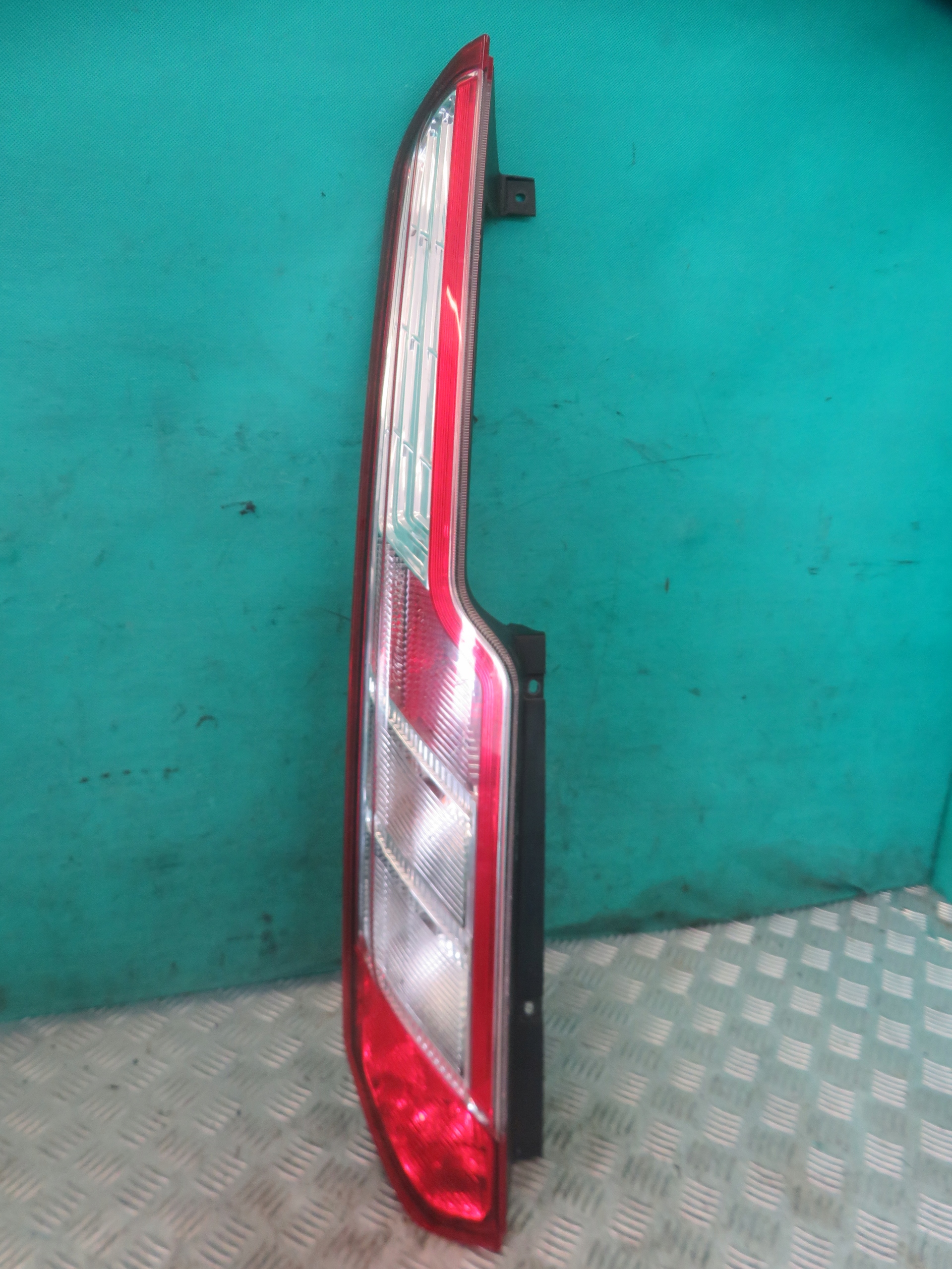 light left rear part FORD TRANSIT CUSTOM 17R BK21-13405-AH