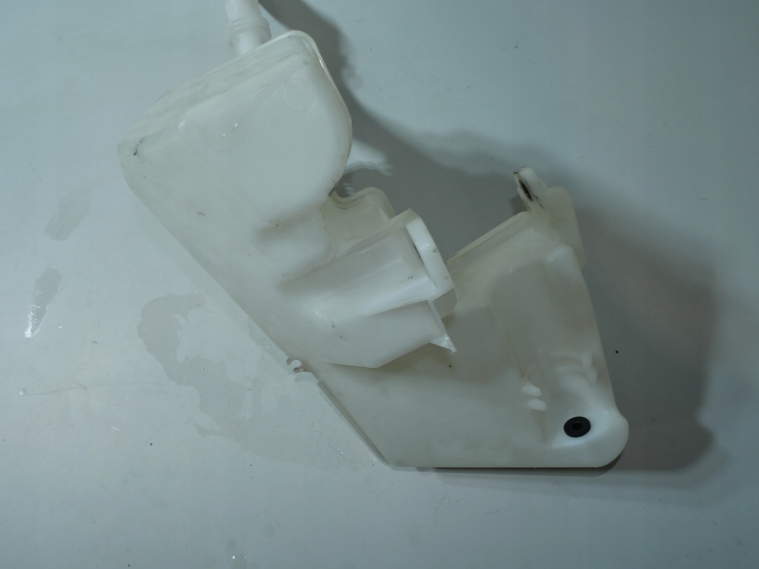 Behälter Spritzdüse VW T5 T6 7E0955453B