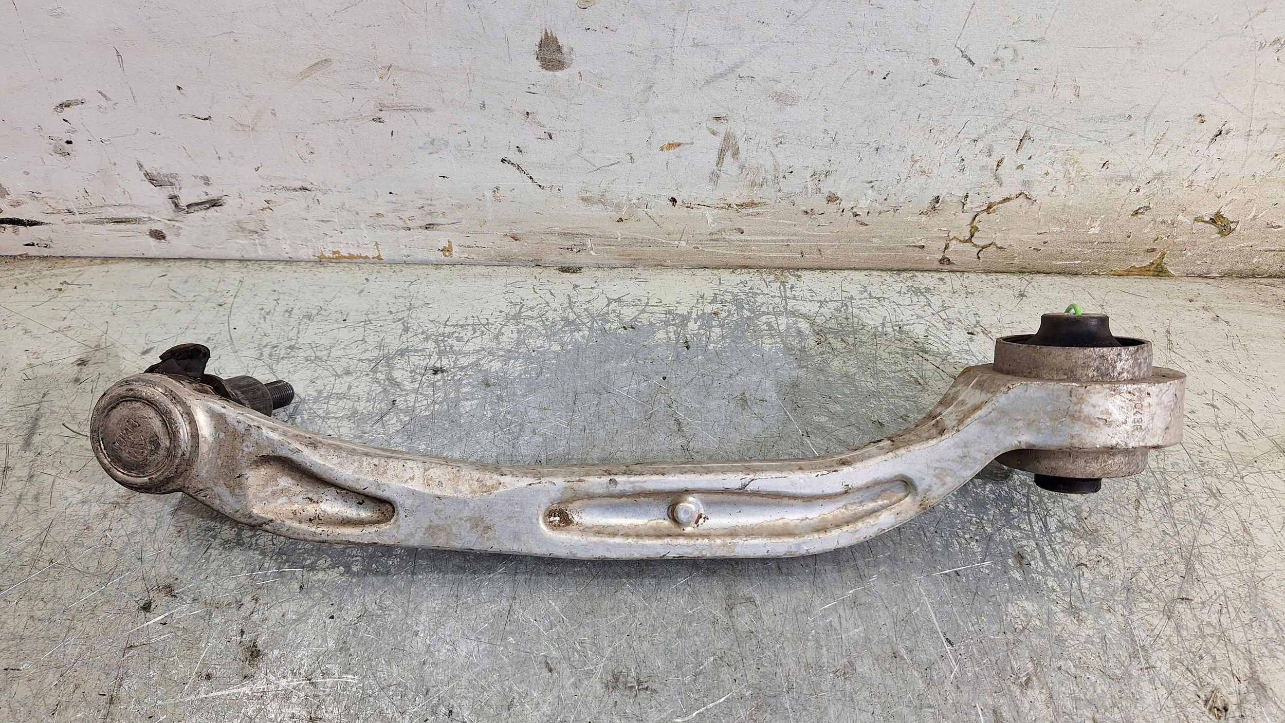 Querlenker links vorne 4F0407693 AUDI A6 C6