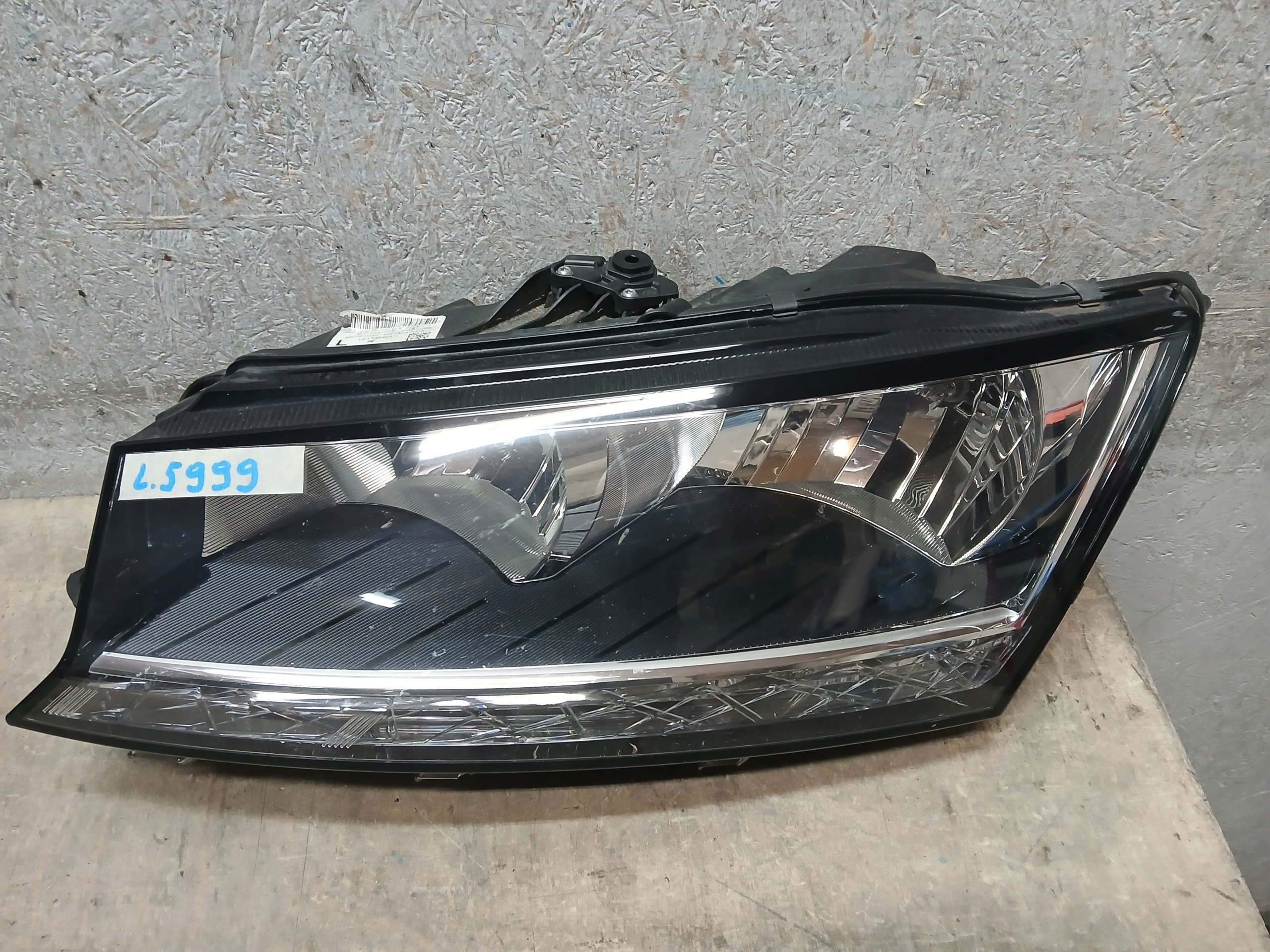 light lights front right left SKODA FABIA III 3 LIFT LED 6V1941016D
