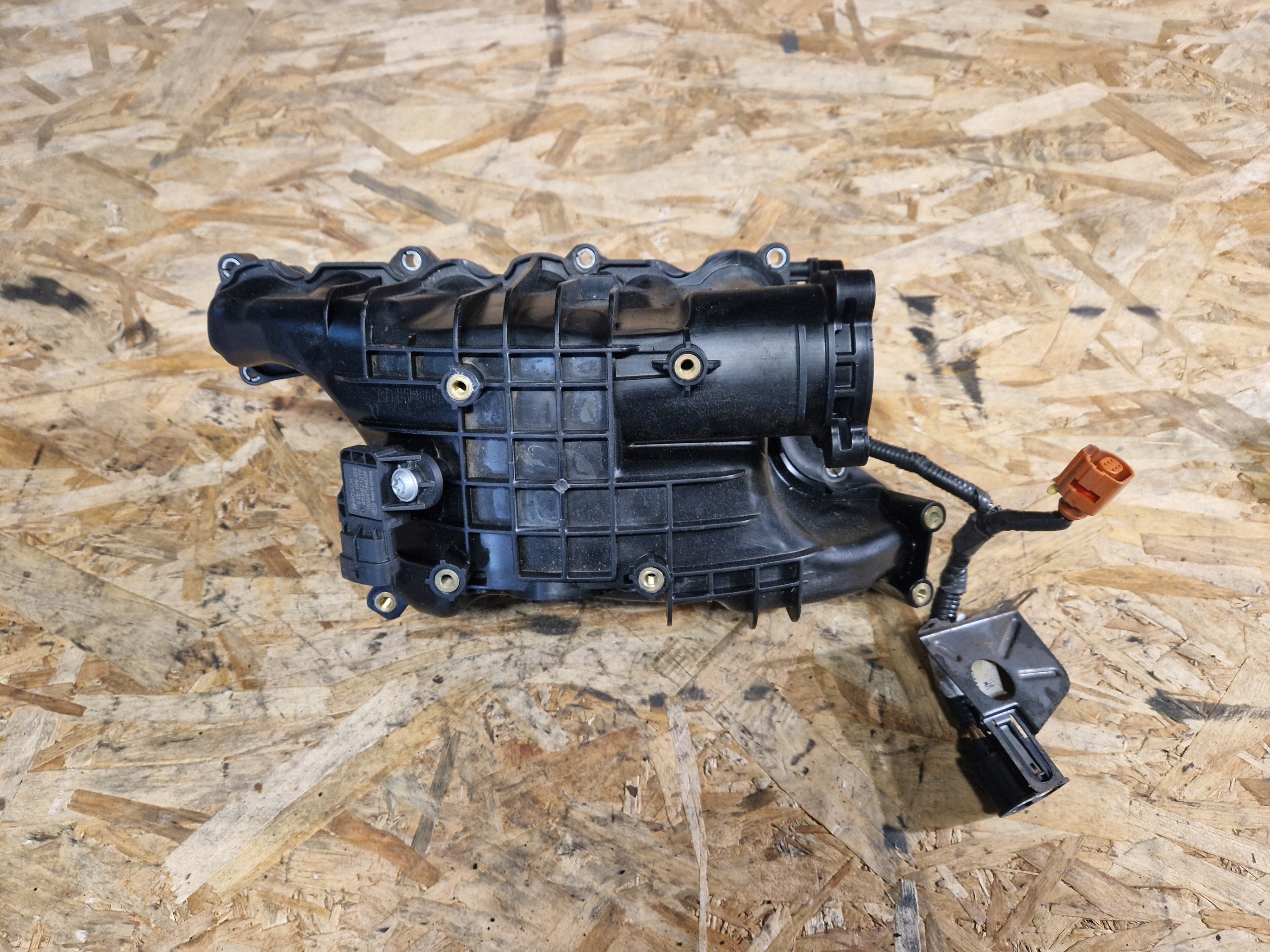 intake manifold MASERATI GHIBLI 3.0 D 038852006F