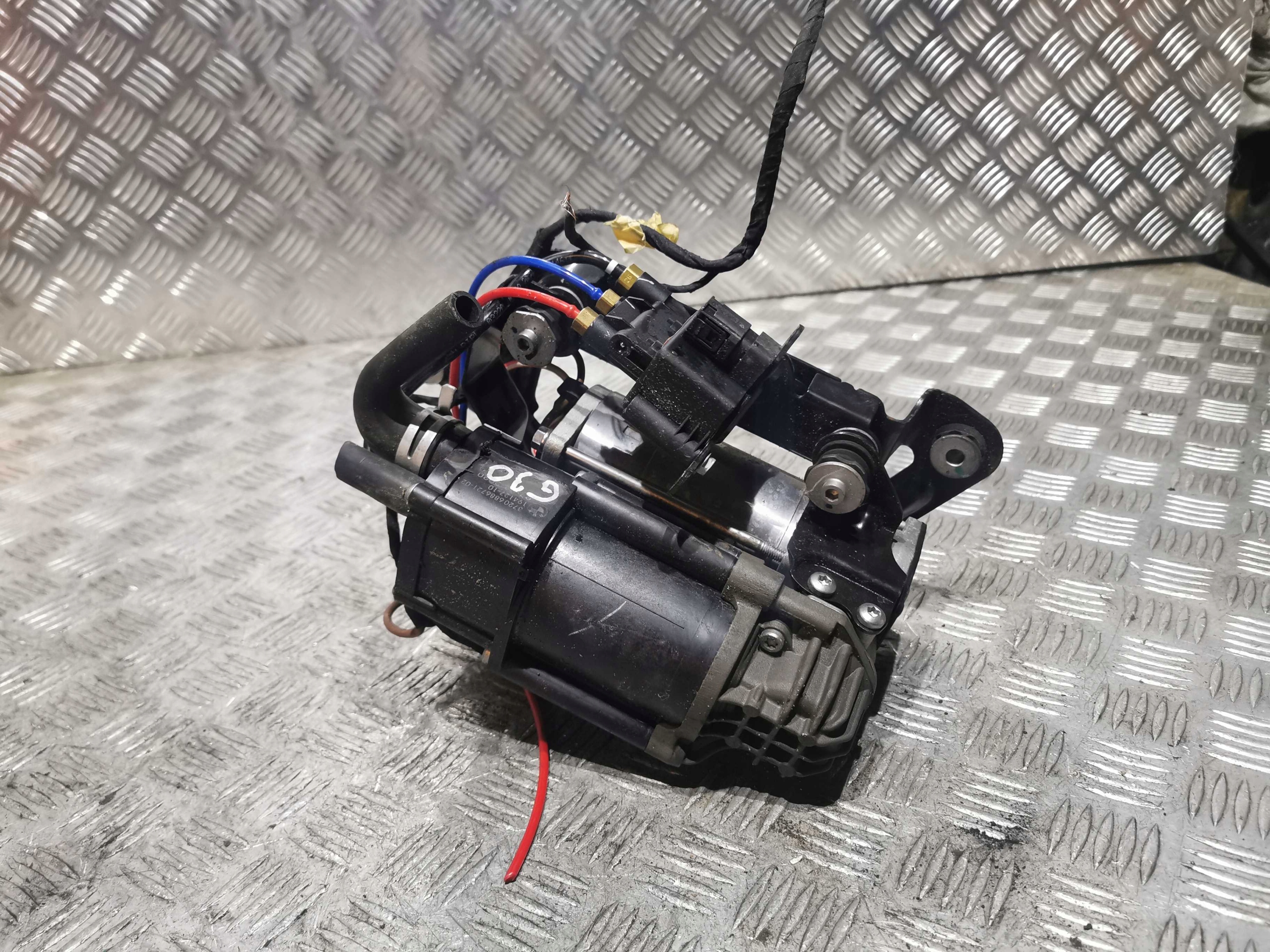 BMW 5 G31 6 G32 компресор підвіски 194127