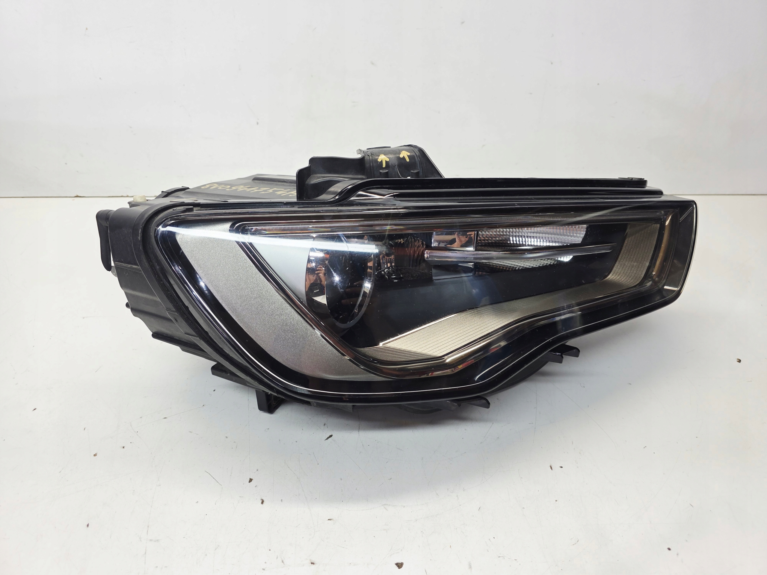 REFLEKTOR right front BI XENON LED positioning AUDI A3 8V 8V0941754A 44/25