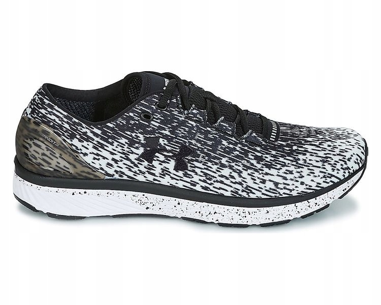 Běžecké Boty Under Armour Charged Bandit 3 Bk/wh Men 42,5VÝPRODEJ