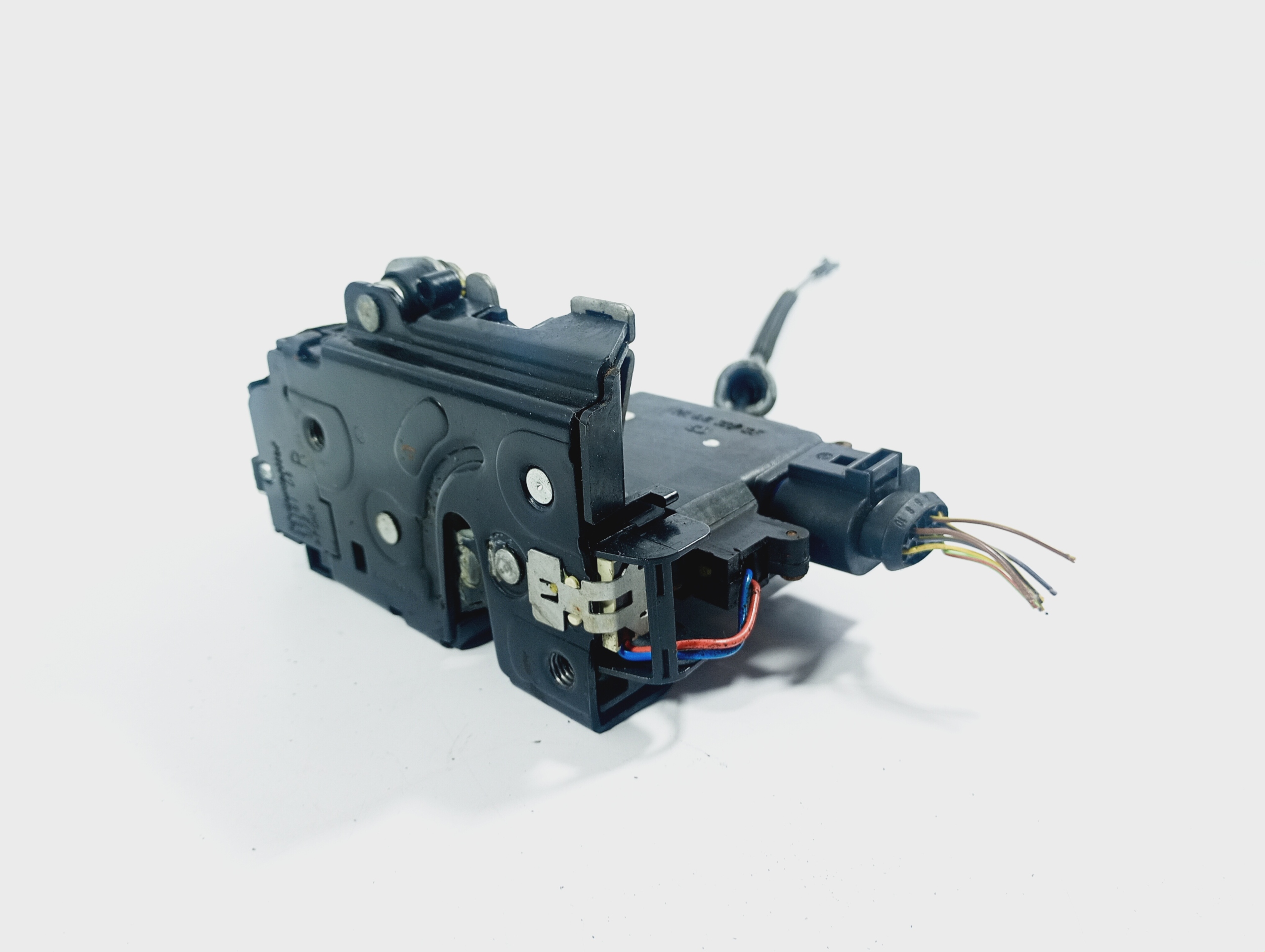 lock door right front OE 3D1837016AC SKODA Octavia II 2 04-13