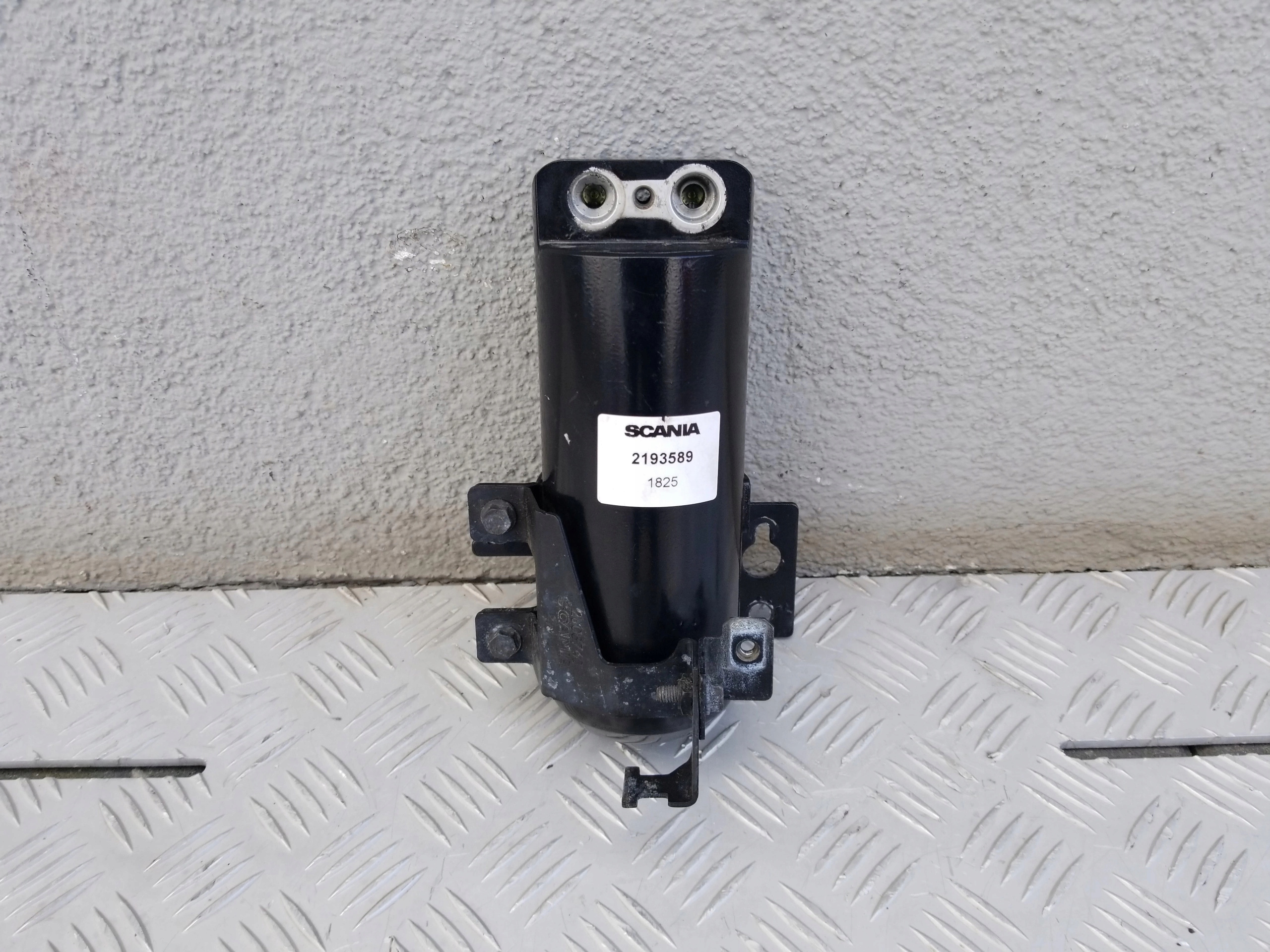 2193589 - КОНДЕНСАТОРНЫЙ ОСУШИТЕЛЬ ВОЗДУХА SCANIA RS