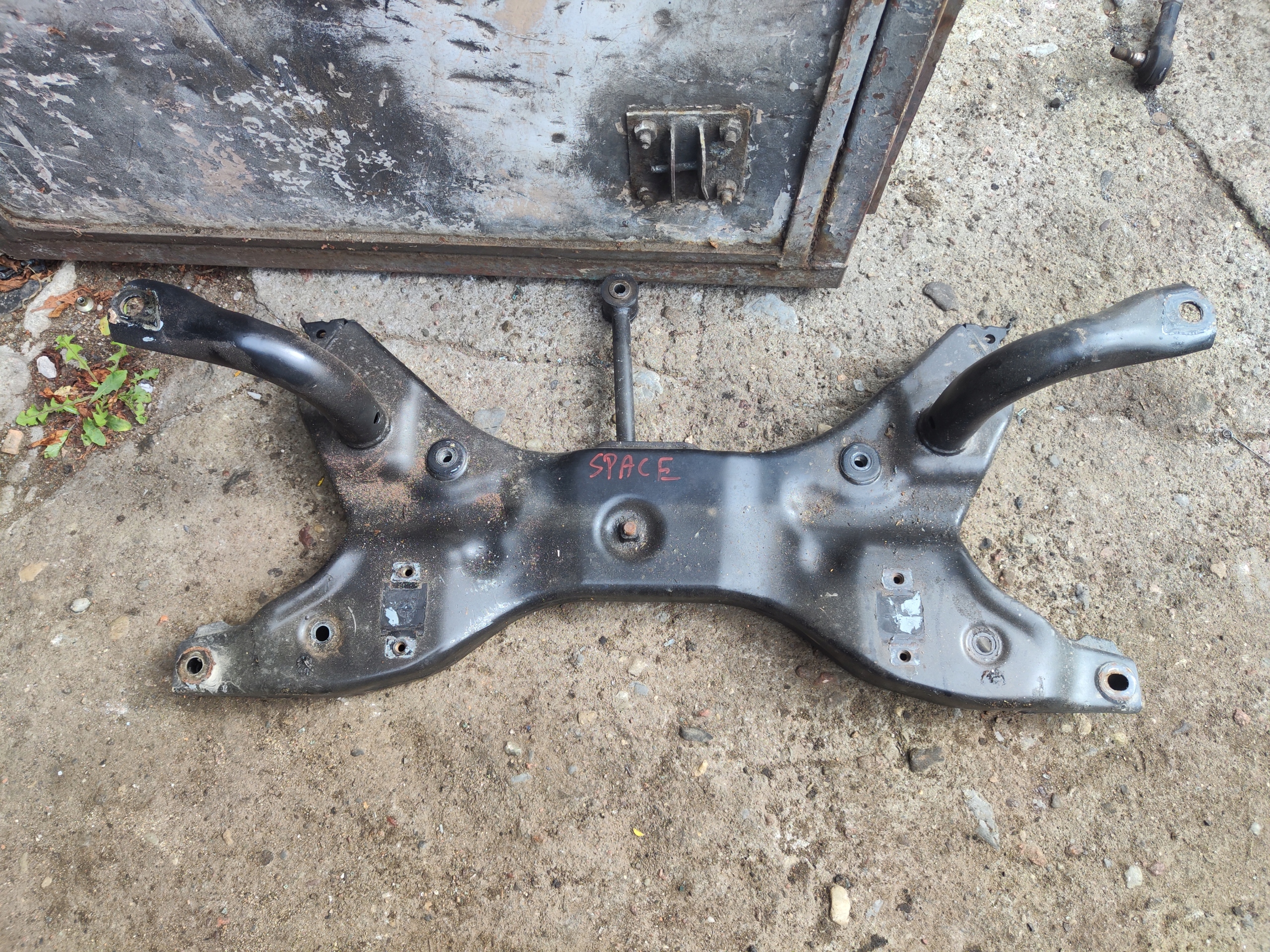 mitsubishi Space Star II подрамник рама перед