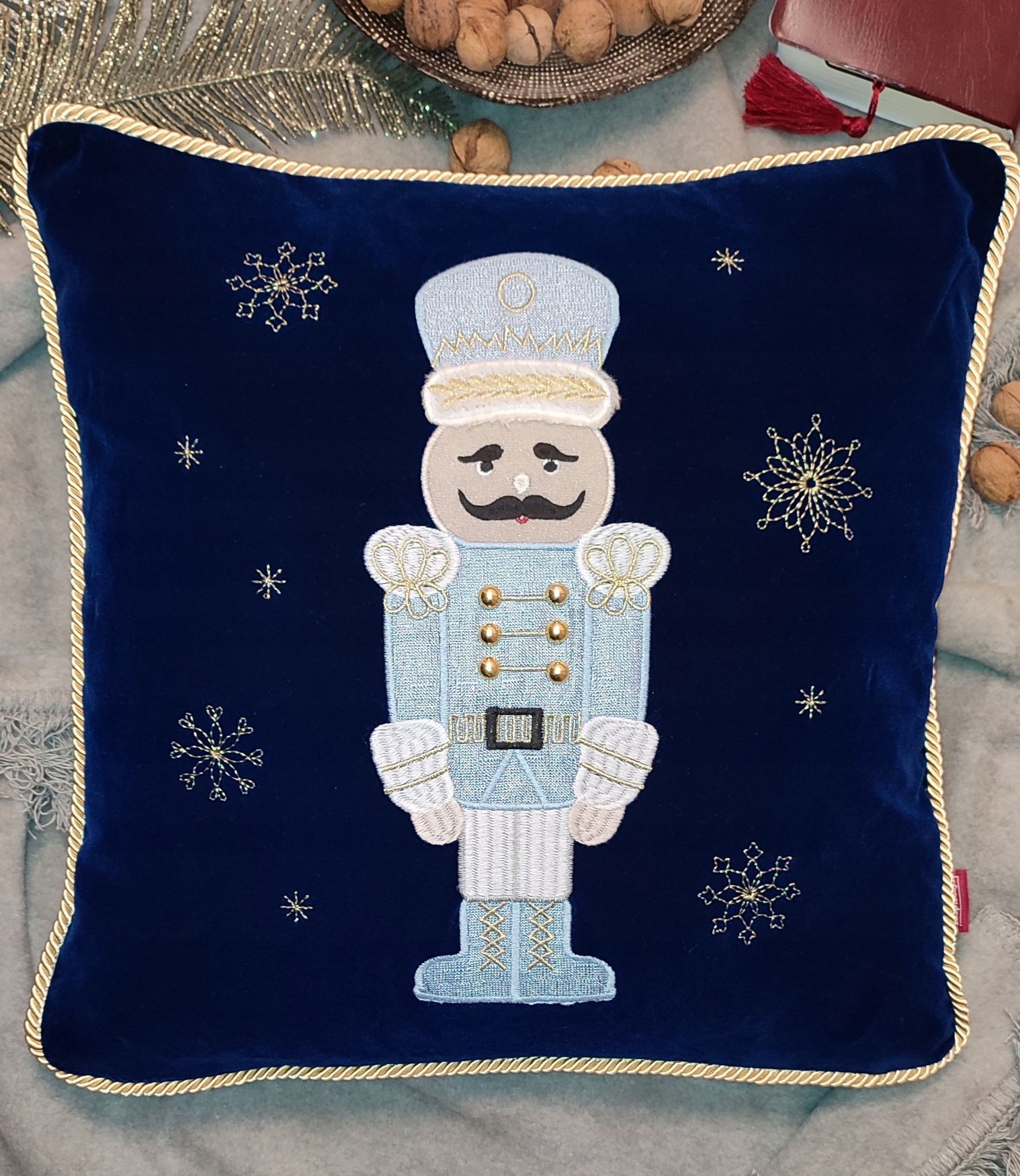 Povlak 45x45 Tmavě Modrý Dědeček Na Polštář Vánoční Inspirace