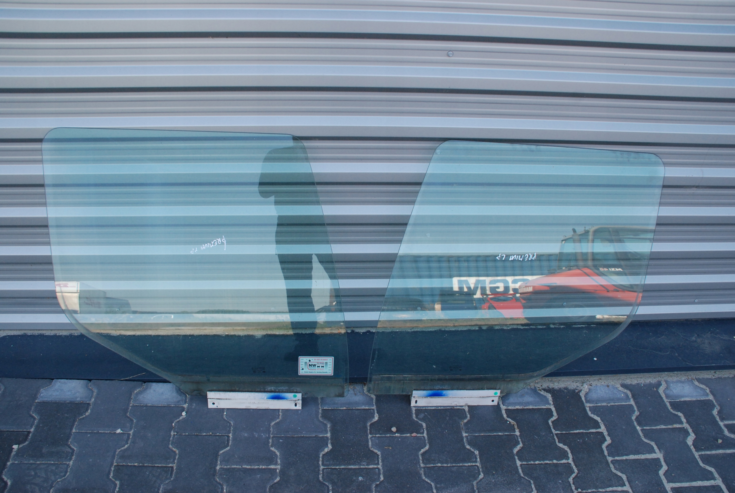 576e92f745a68850766fdeb5a5f2