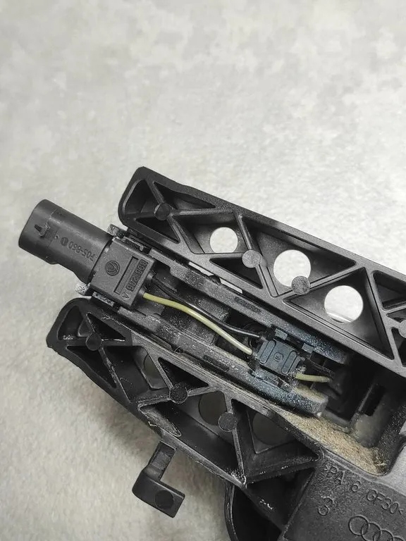Audi A5 8T handle right front KESSY LS9R
