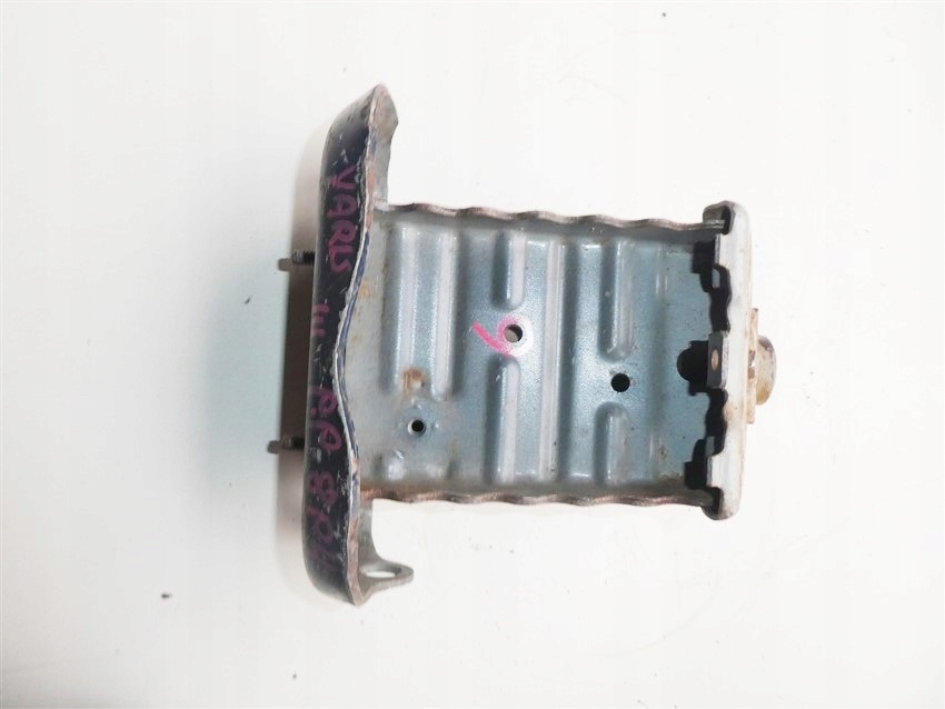 272626wtwrwfsnjQAZXSQXC - ПРАВА ЗОНА РОЗЧАВЛЮВАННЯ TOYOTA YARIS III 2011-2014 РР.