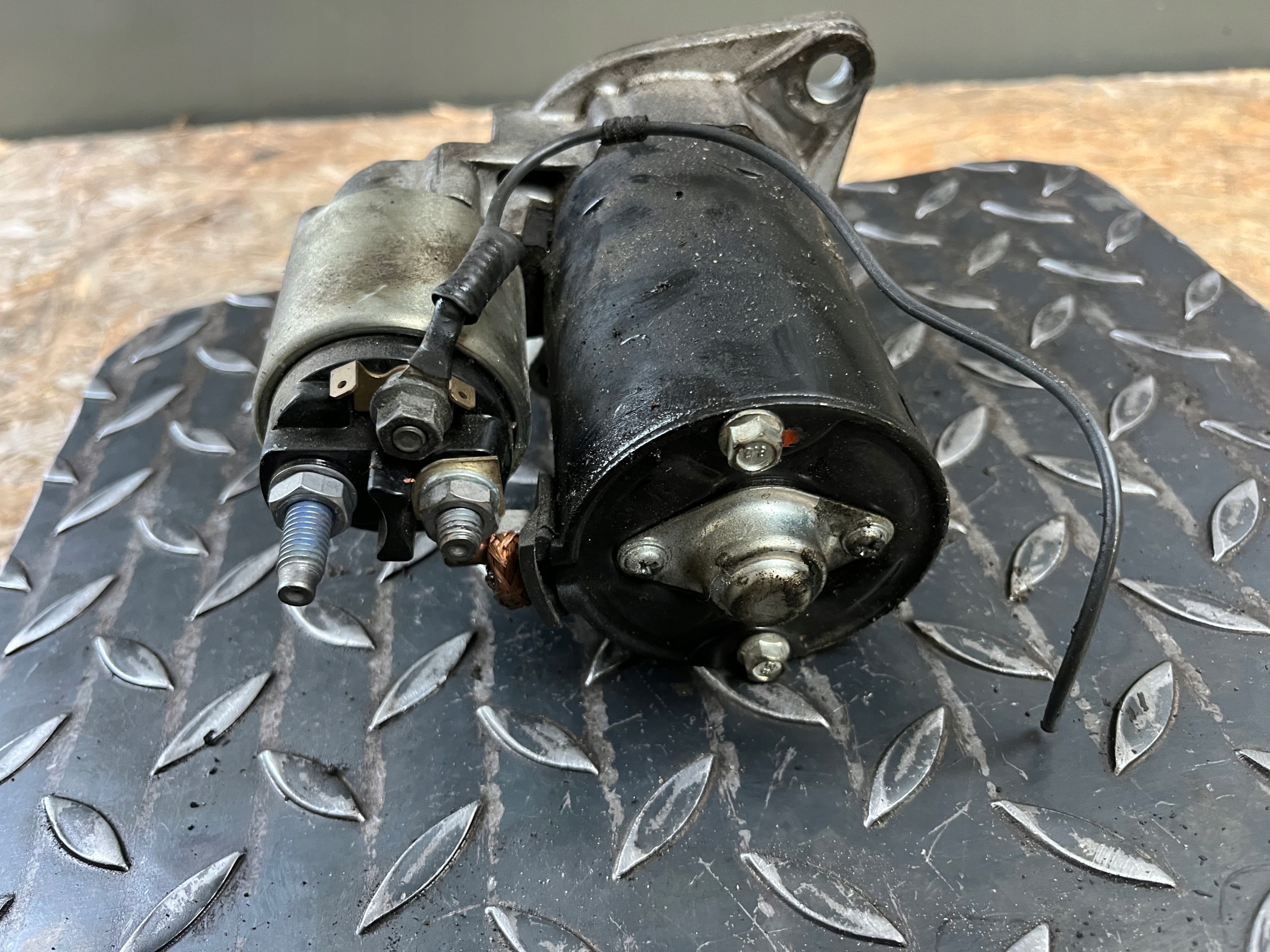 Anlasser Starter BMW E87