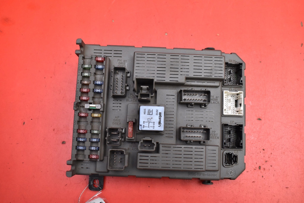 Centralina modulo BSI 9649301680 CITROEN C5 1 e 2.2 HDI 133 KM 01-04